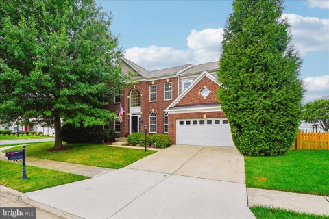 Photo of 5580 Spriggs Meadow Drive, WOODBRIDGE, VA 22193 (MLS # VAPW2131046)