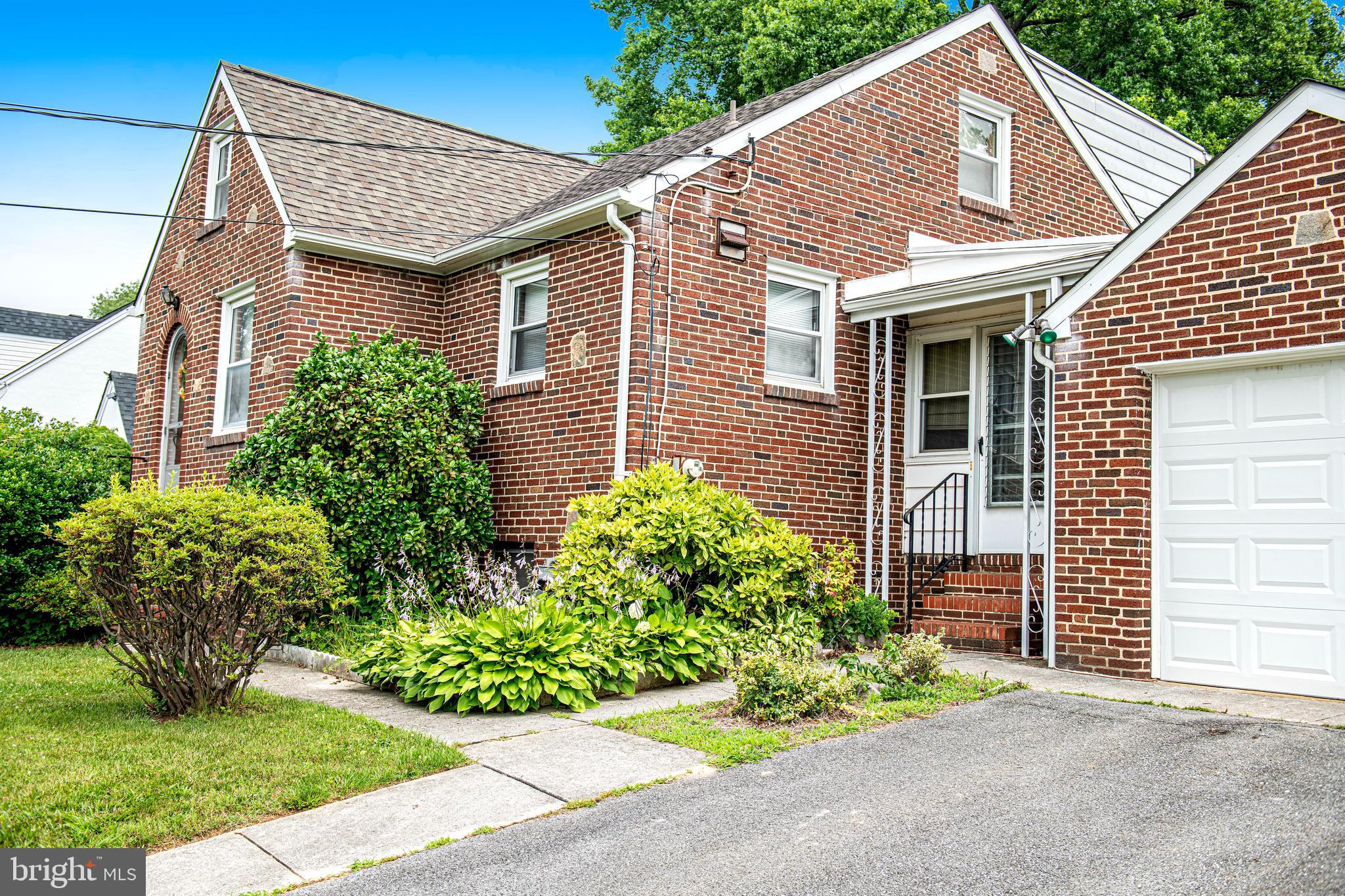 ROSEDALE GARDENS - Residential