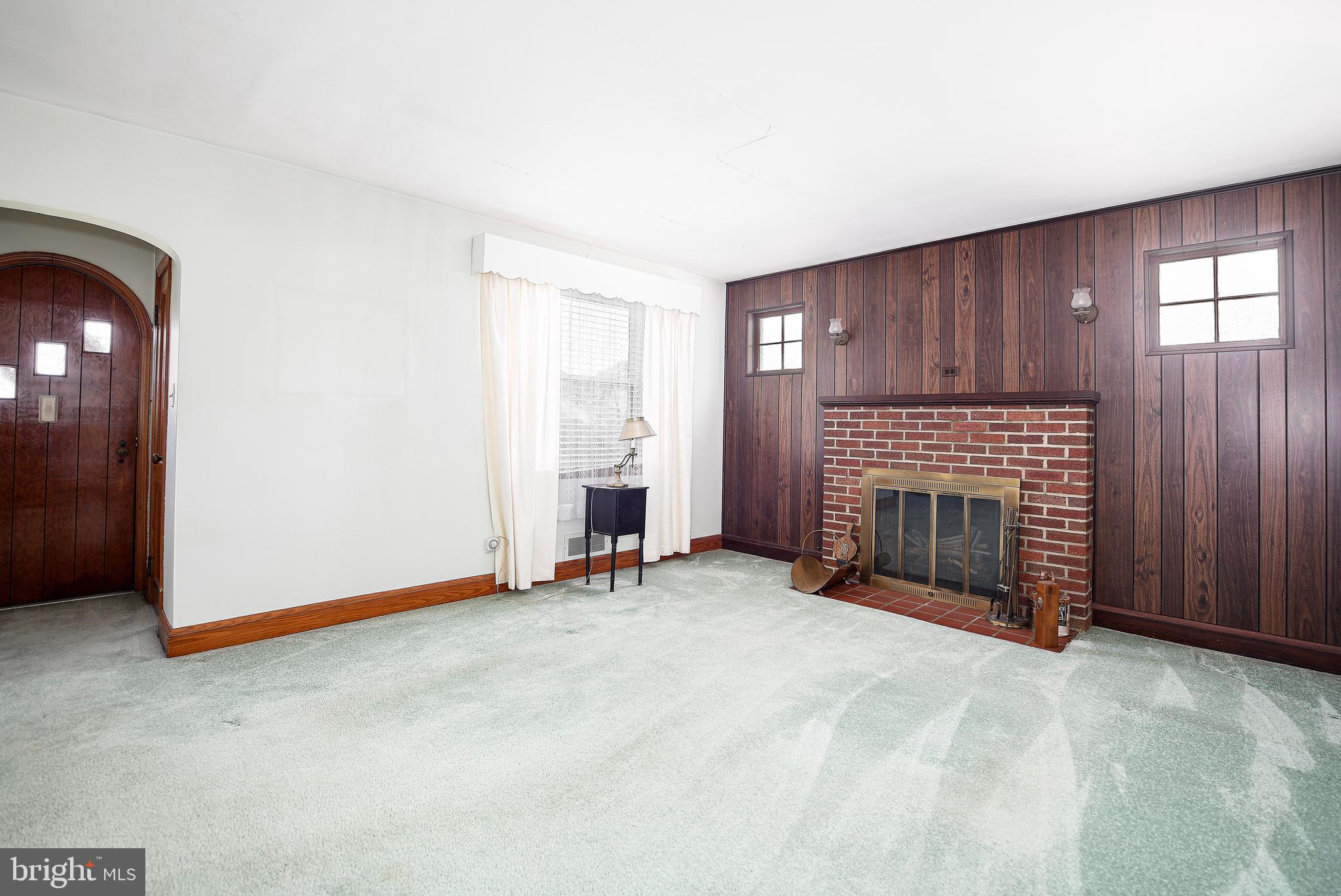 ROSEDALE GARDENS - Residential