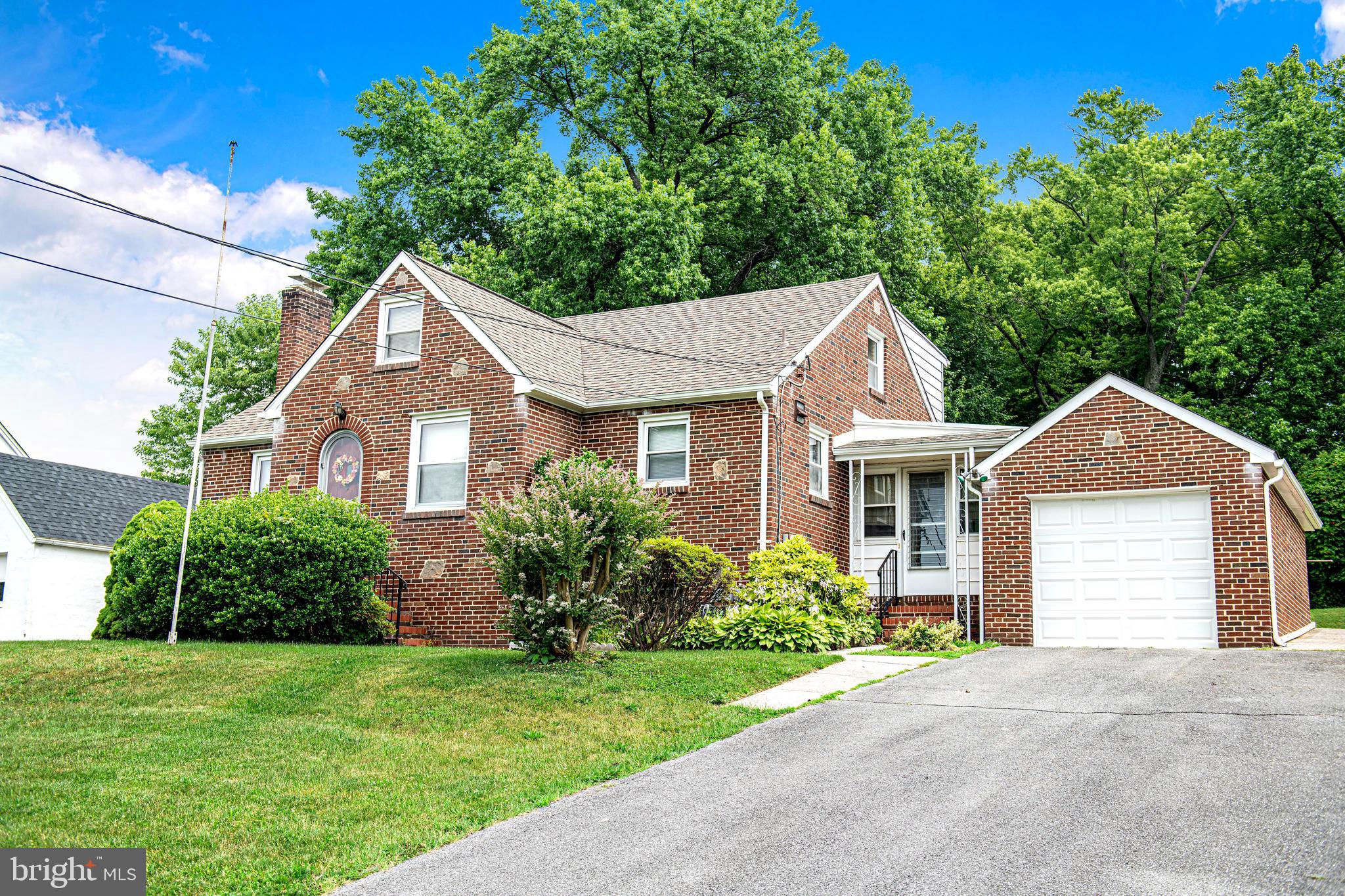 ROSEDALE GARDENS - Residential