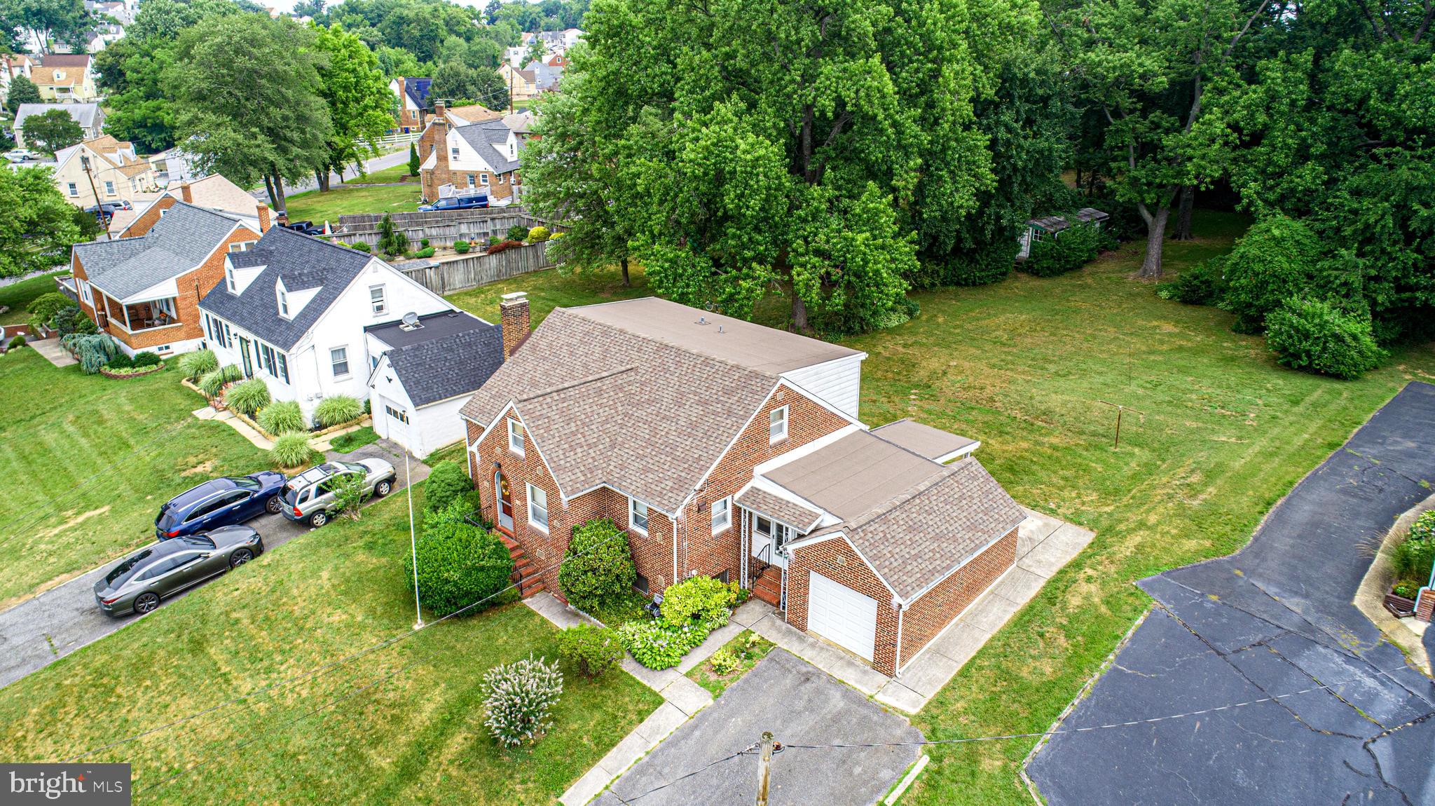 ROSEDALE GARDENS - Residential