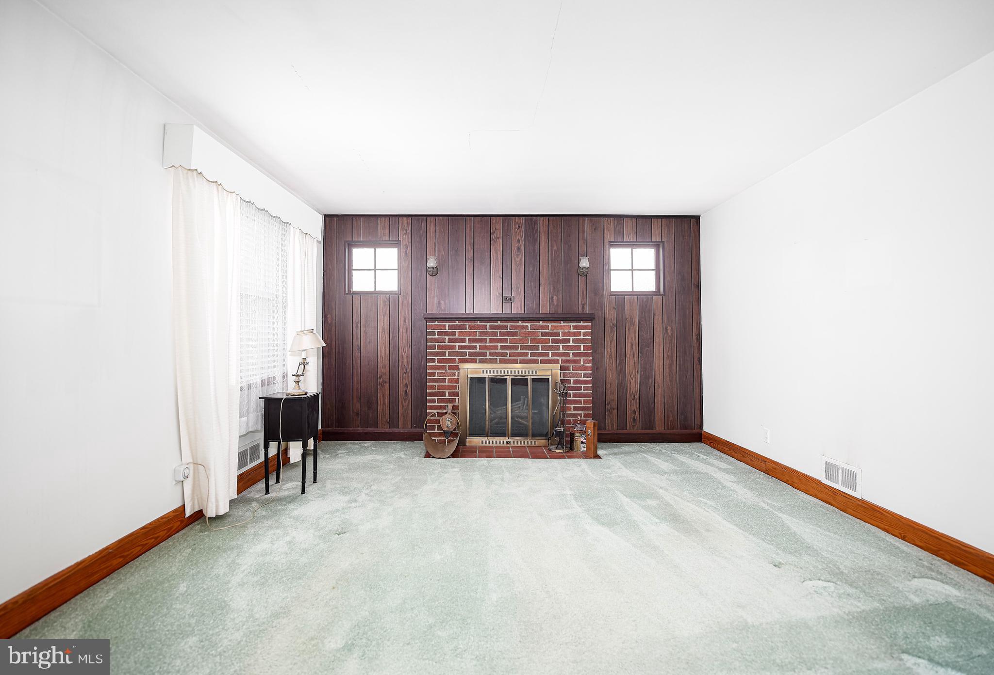 ROSEDALE GARDENS - Residential