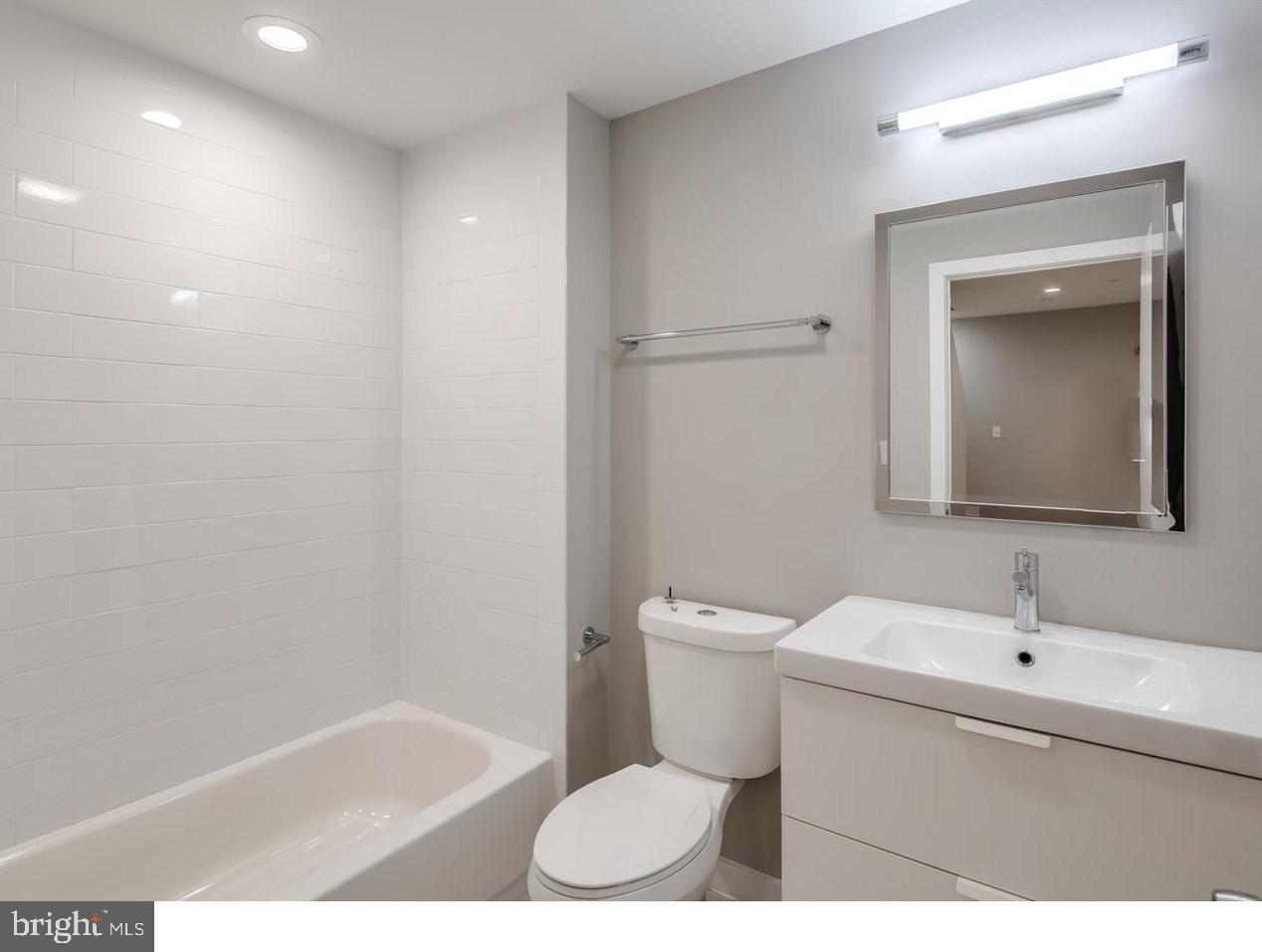 FISHTOWN - Residential Lease