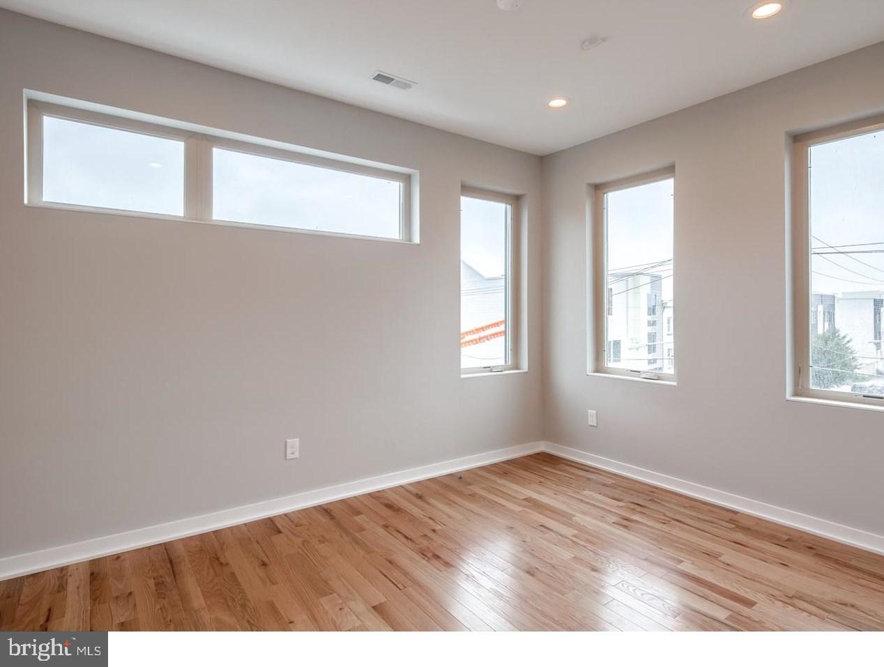 FISHTOWN - Residential Lease