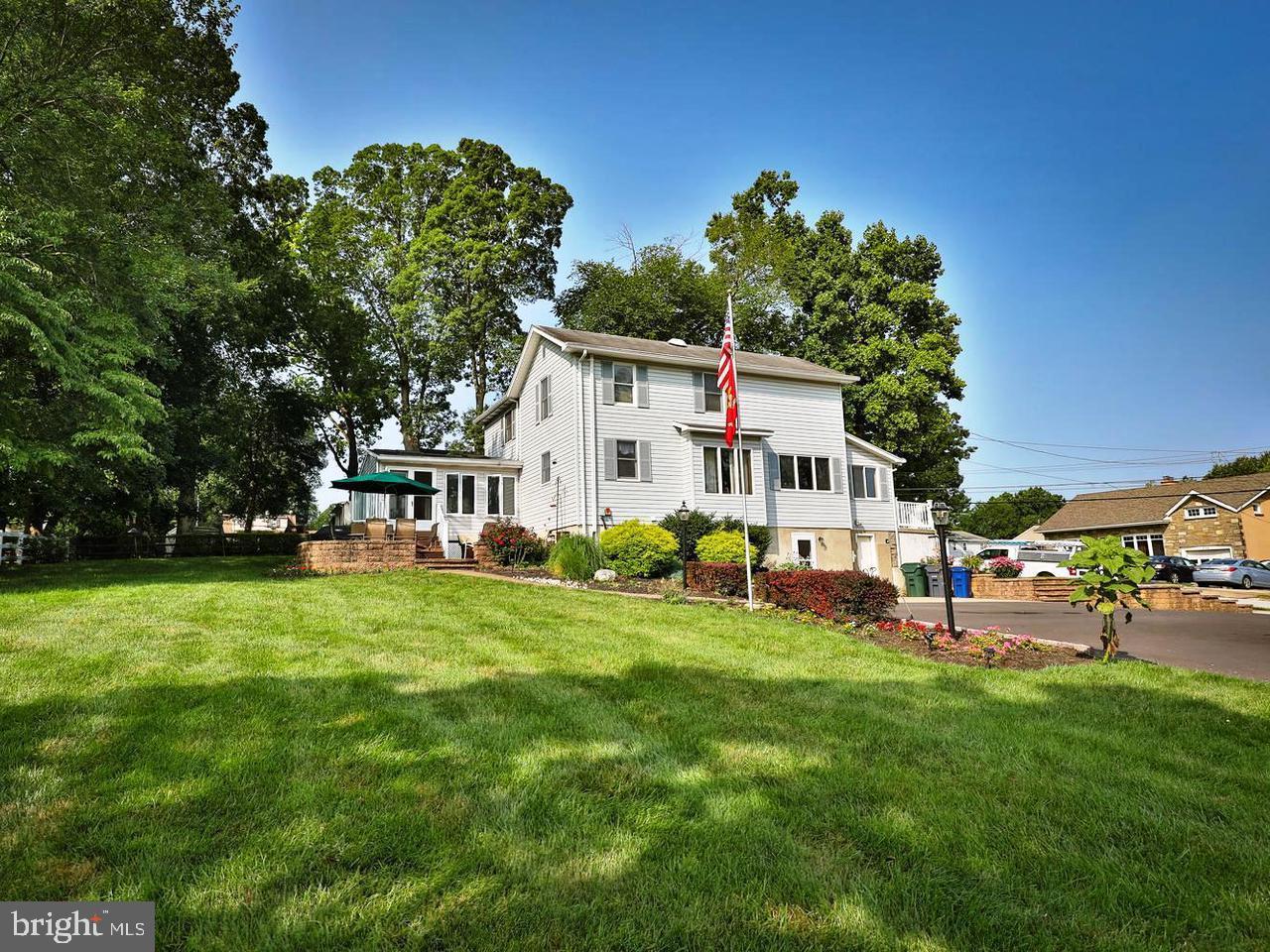 ARDSLEY - Residential