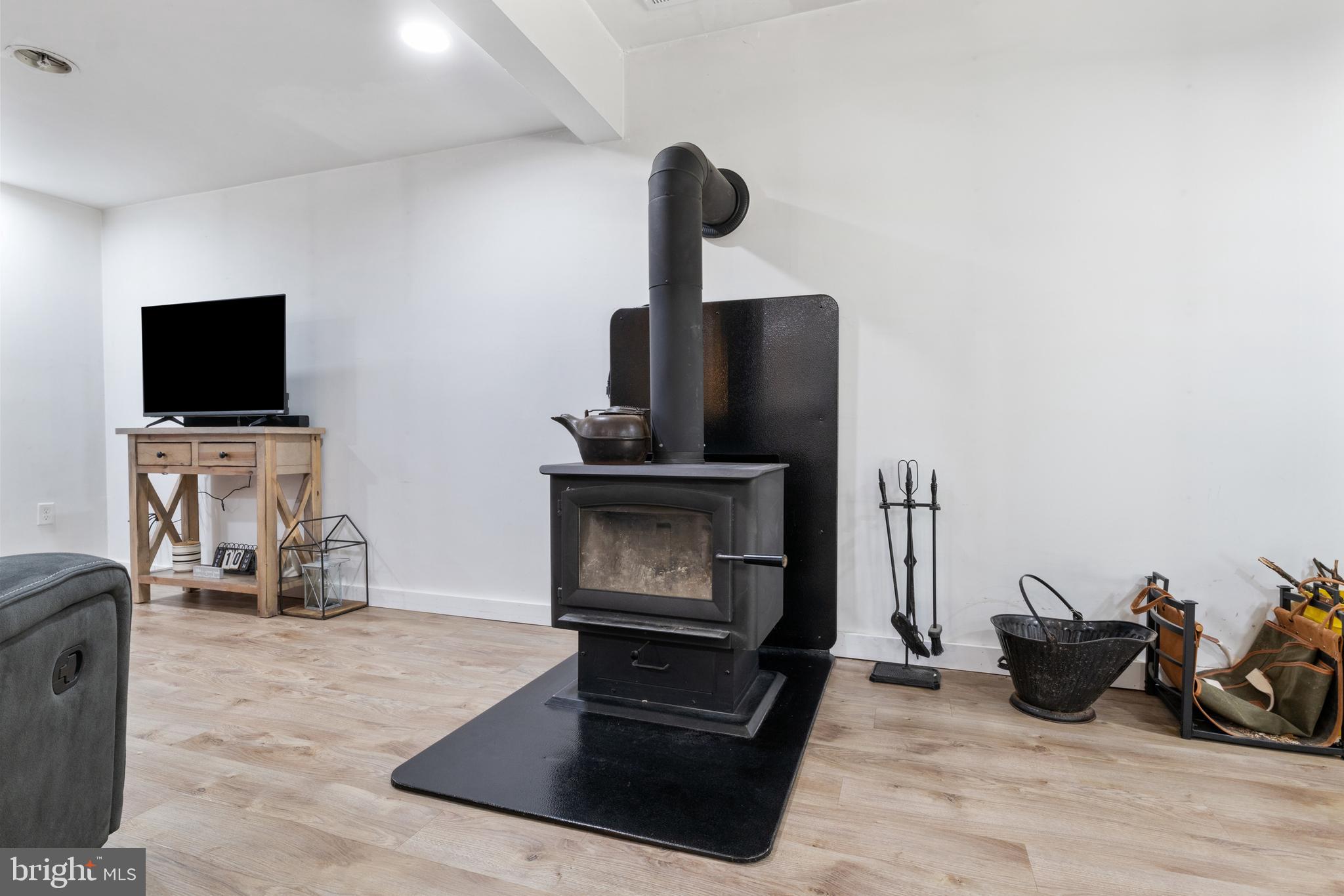 GLENVILLE - Residential