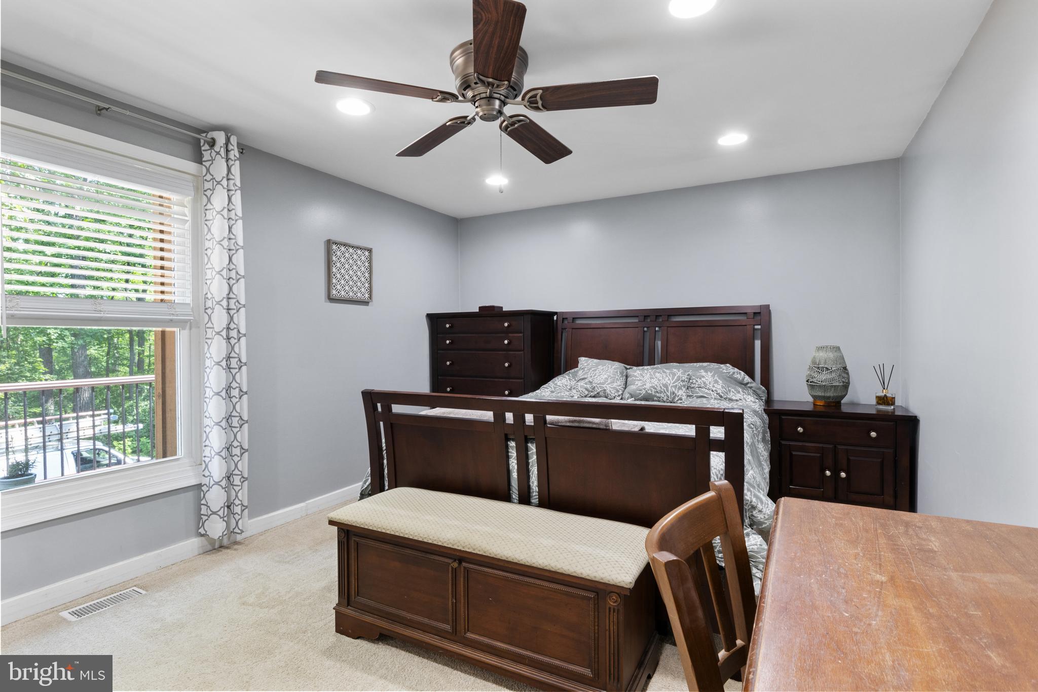 GLENVILLE - Residential