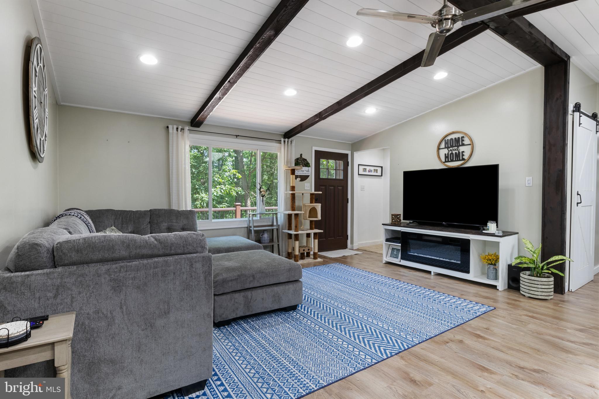 GLENVILLE - Residential