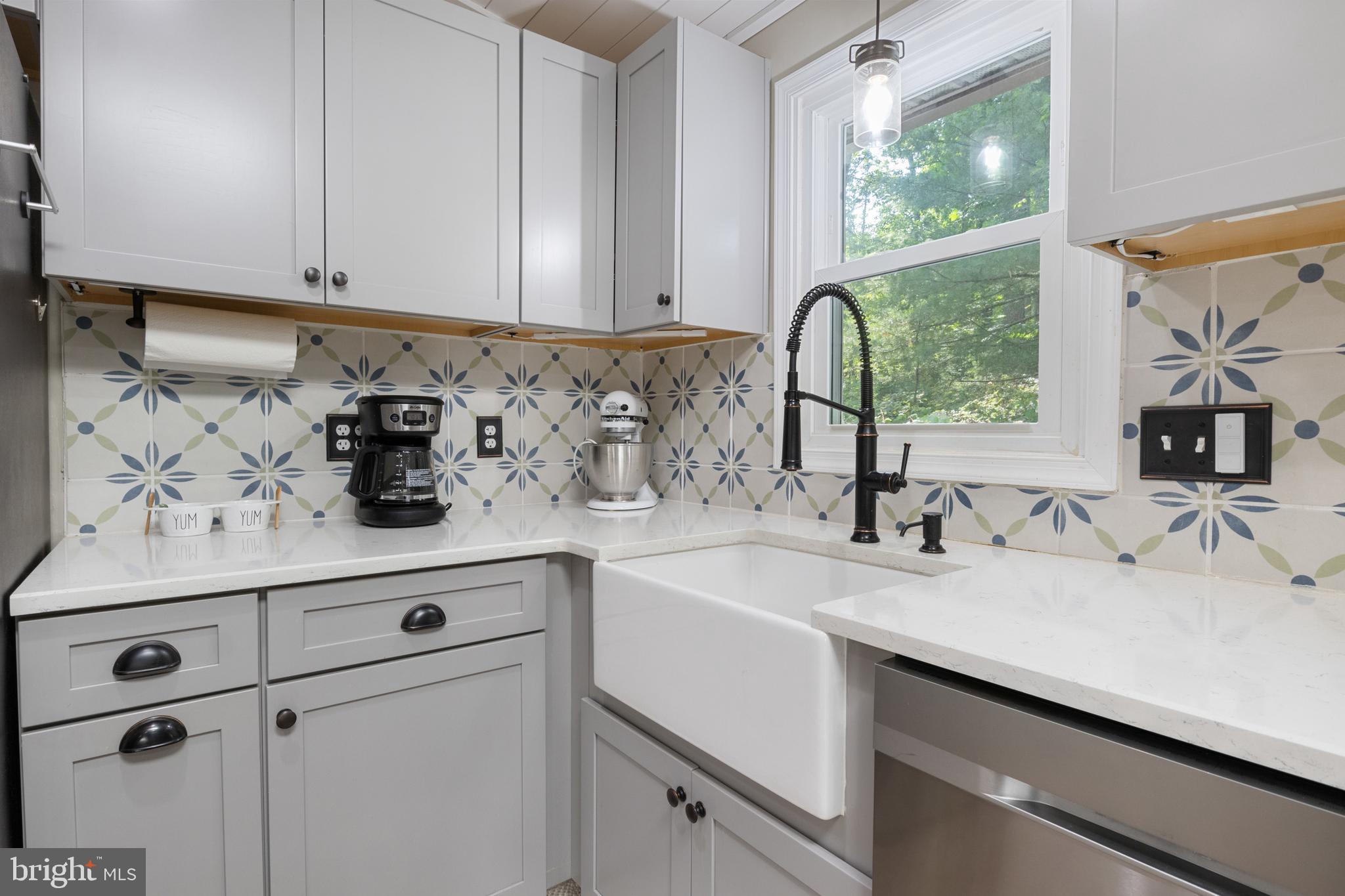 GLENVILLE - Residential