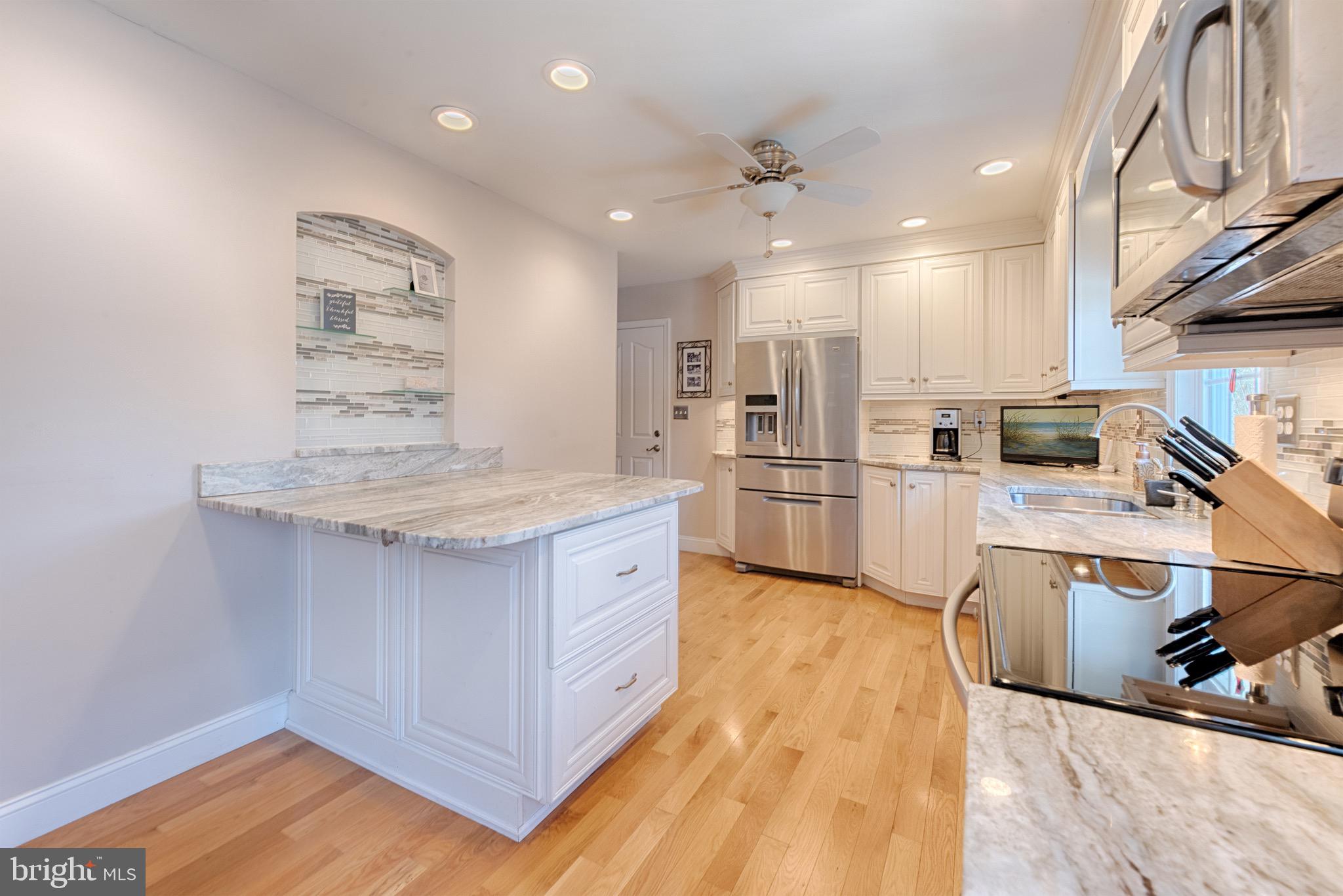 RIDGEVIEW - Residential