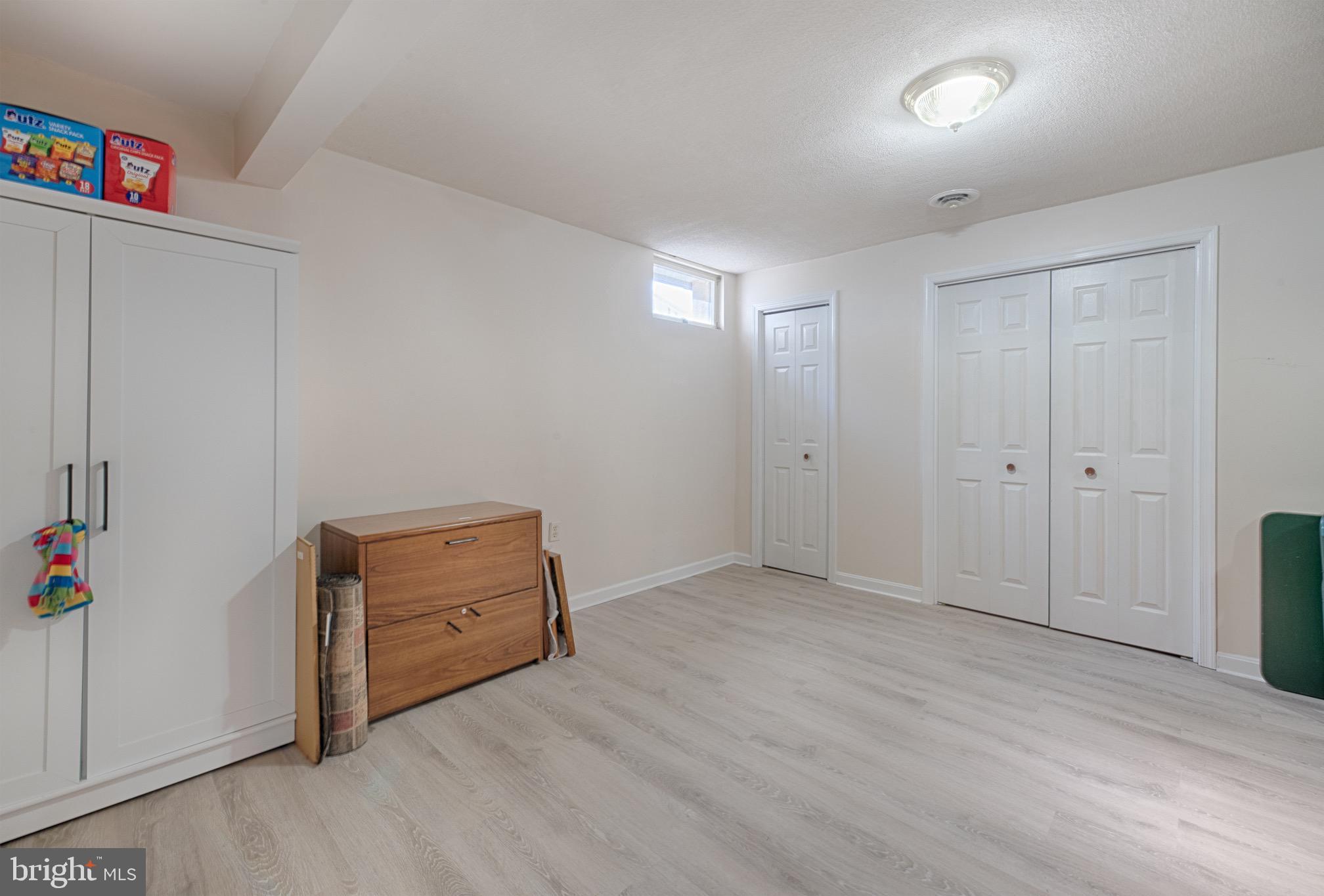 RIDGEVIEW - Residential