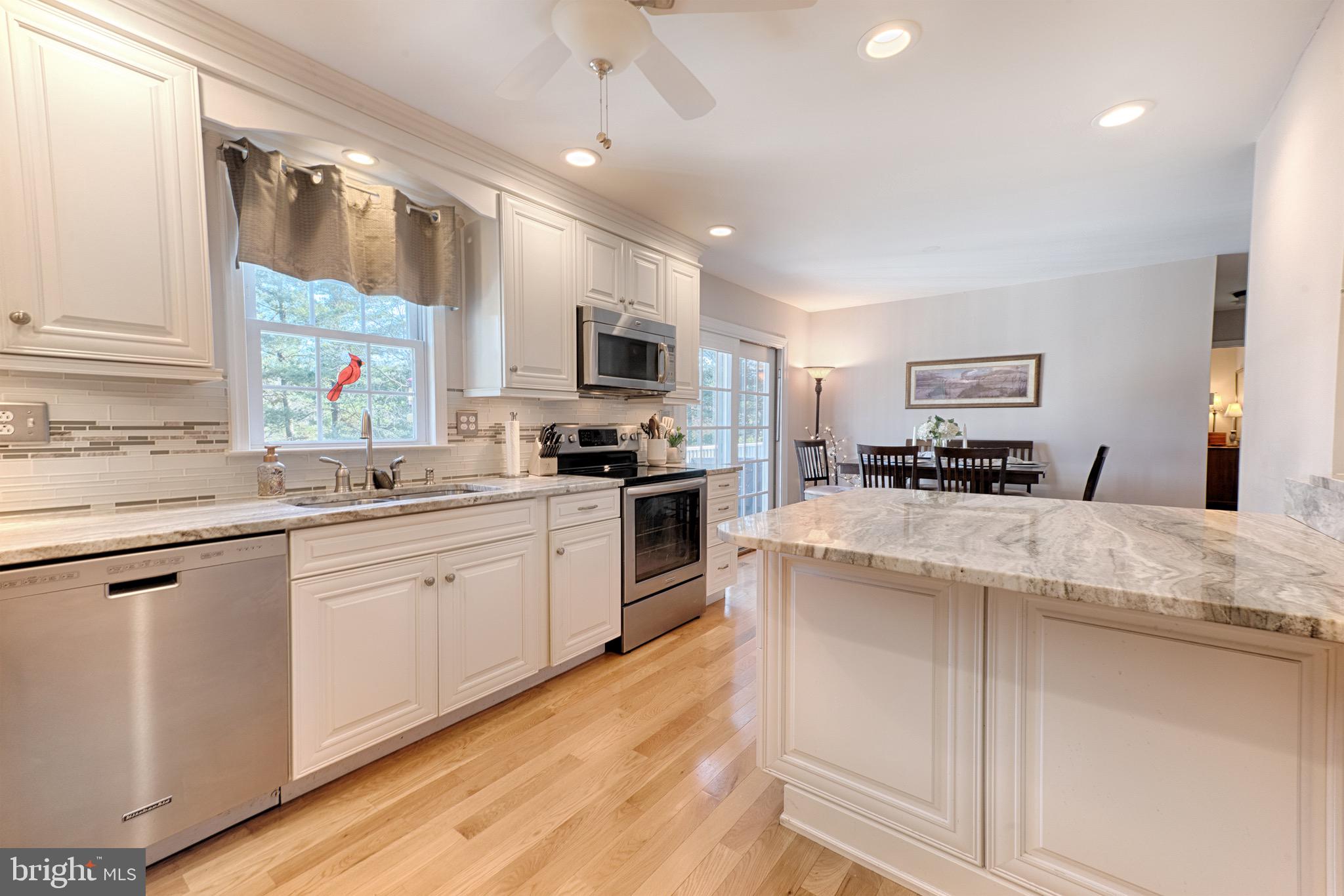 RIDGEVIEW - Residential