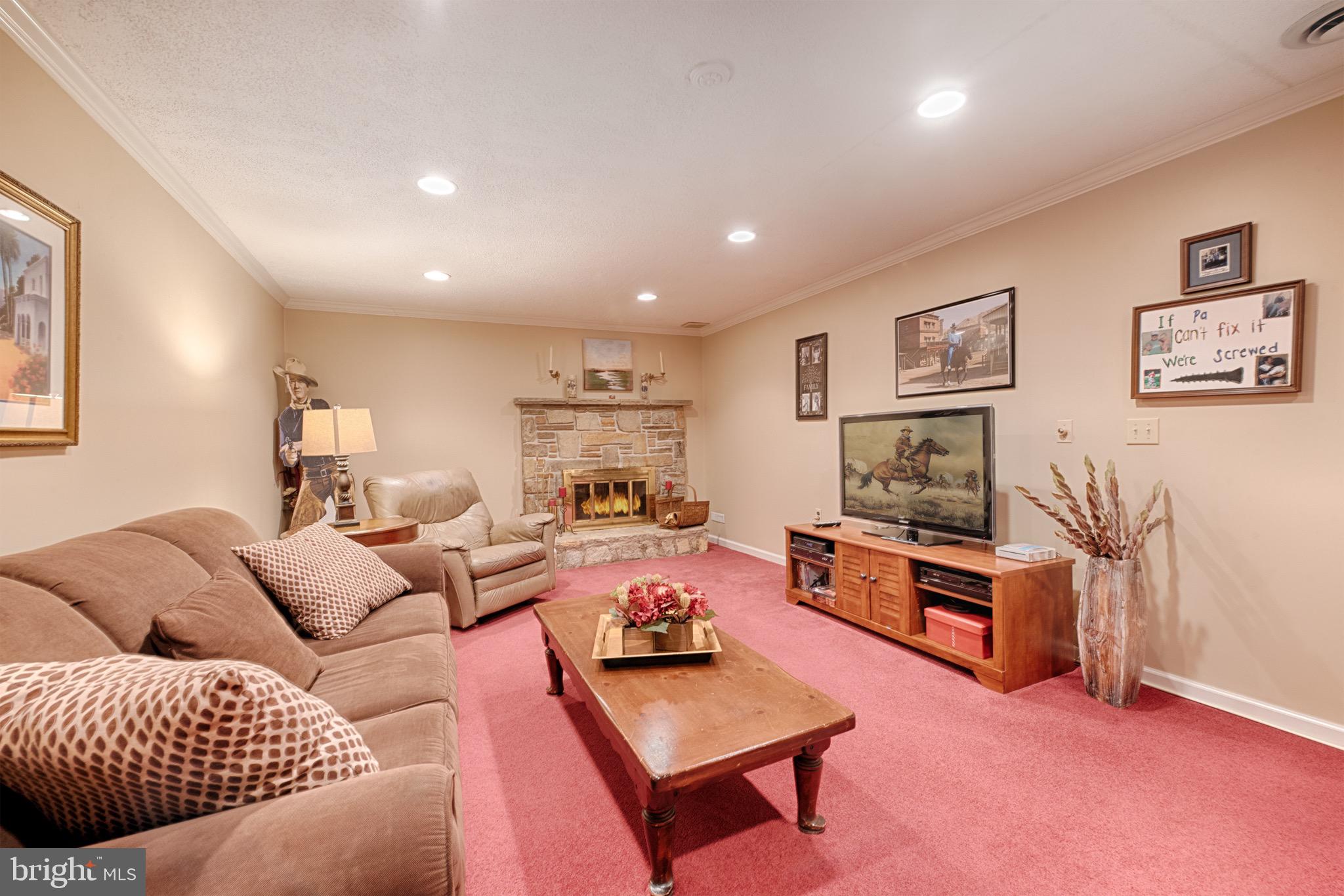 RIDGEVIEW - Residential