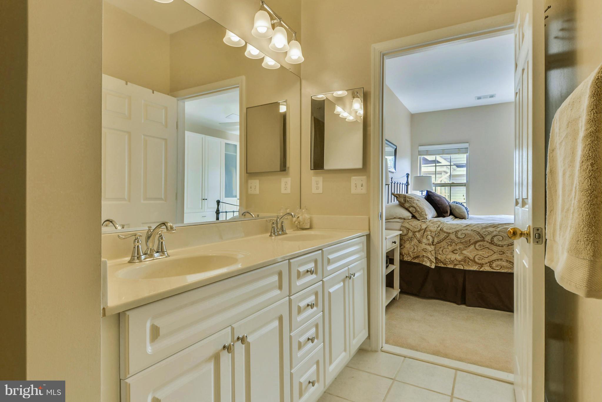 WESTBRIAR PLAZA - Residential