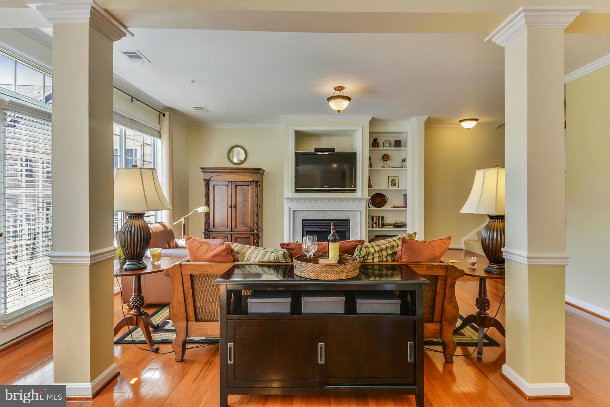 WESTBRIAR PLAZA - Residential