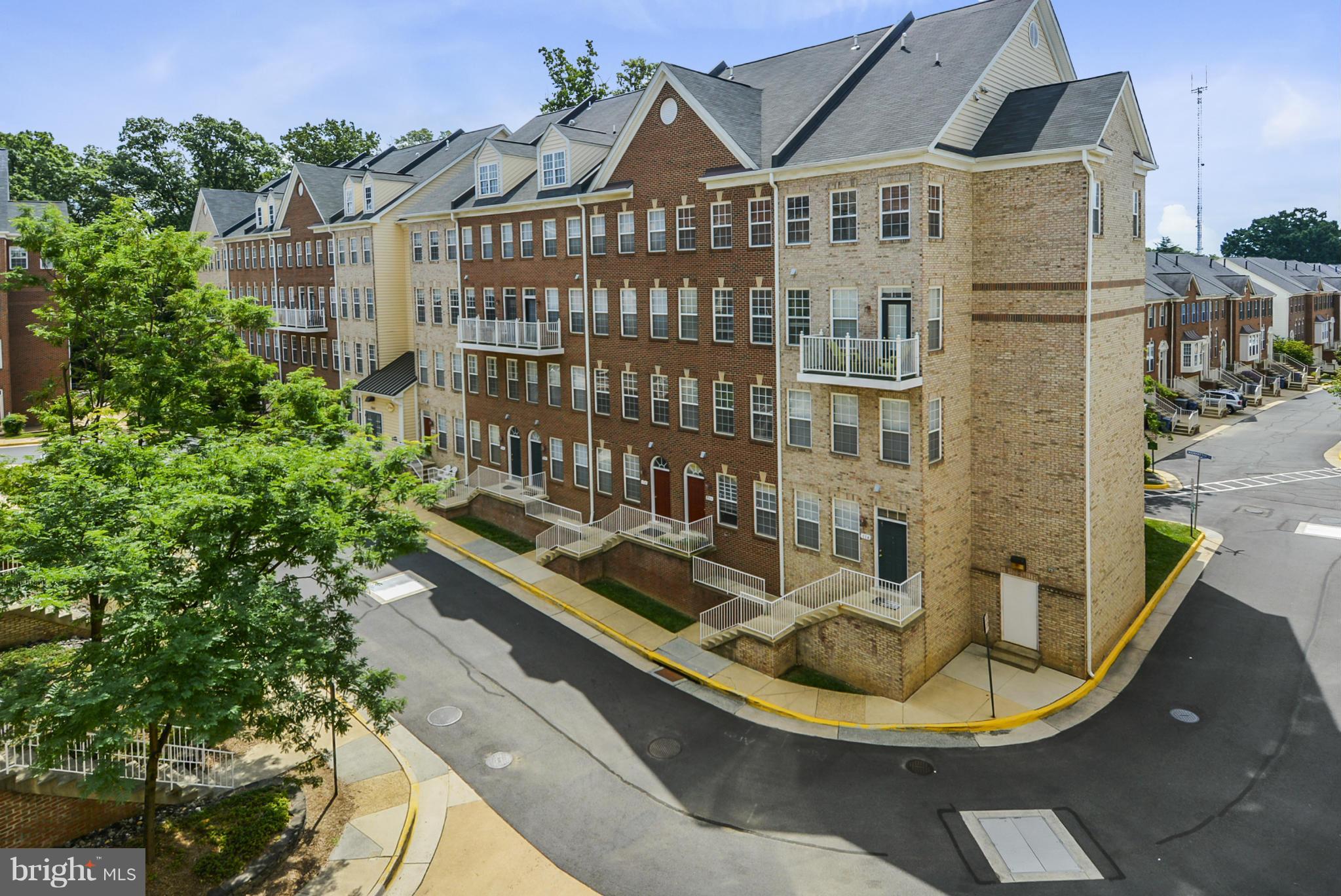 WESTBRIAR PLAZA - Residential