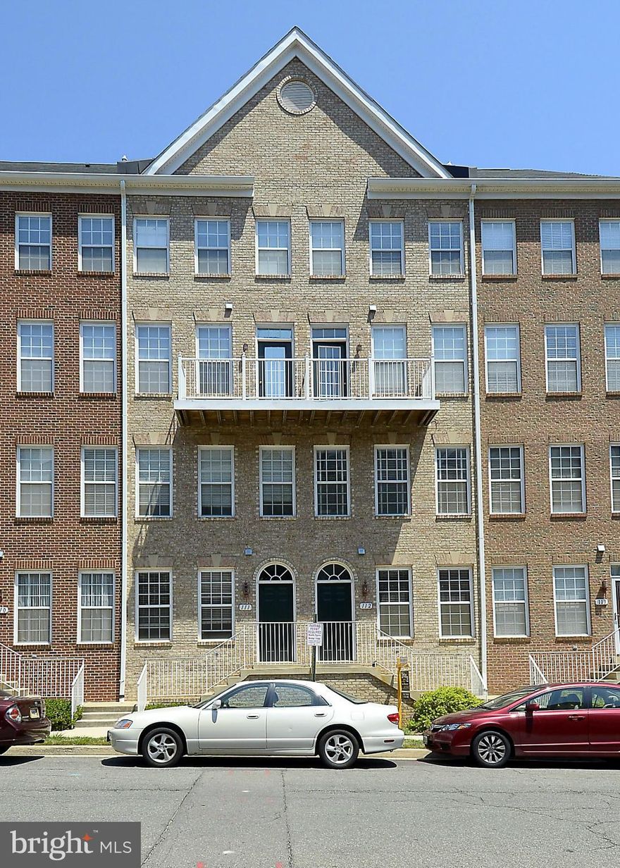 Spectacular 2 level condo steps from Dunn Loring Metro Station. Kitchen w/ GRANITE COUNTERTOPS, Center Island, Tile Backsplash, SS Appliances & Recessed Lights. Living Room w/ HARDWOOD FLOORS, Gas FIREPLACE, Crown Molding & Built-In Bookshelves. Master Bath w/ Dual Sink Vanity, Soaking Tub & Separate Shower. Guest Room w/ Dedicated Hall Bath. Full size Washer/Dryer. Garage Parking & AC 3 yrs new.