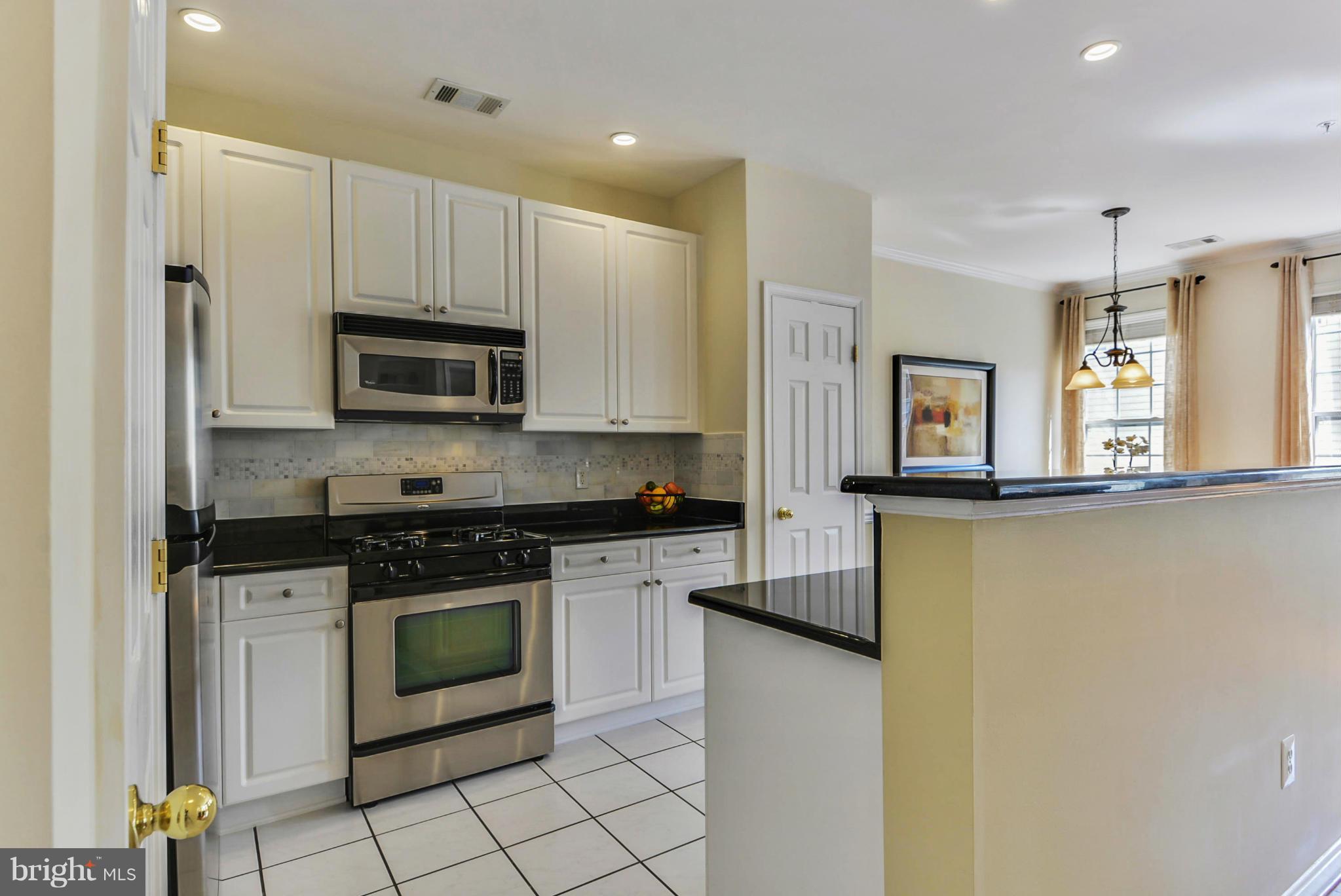 WESTBRIAR PLAZA - Residential