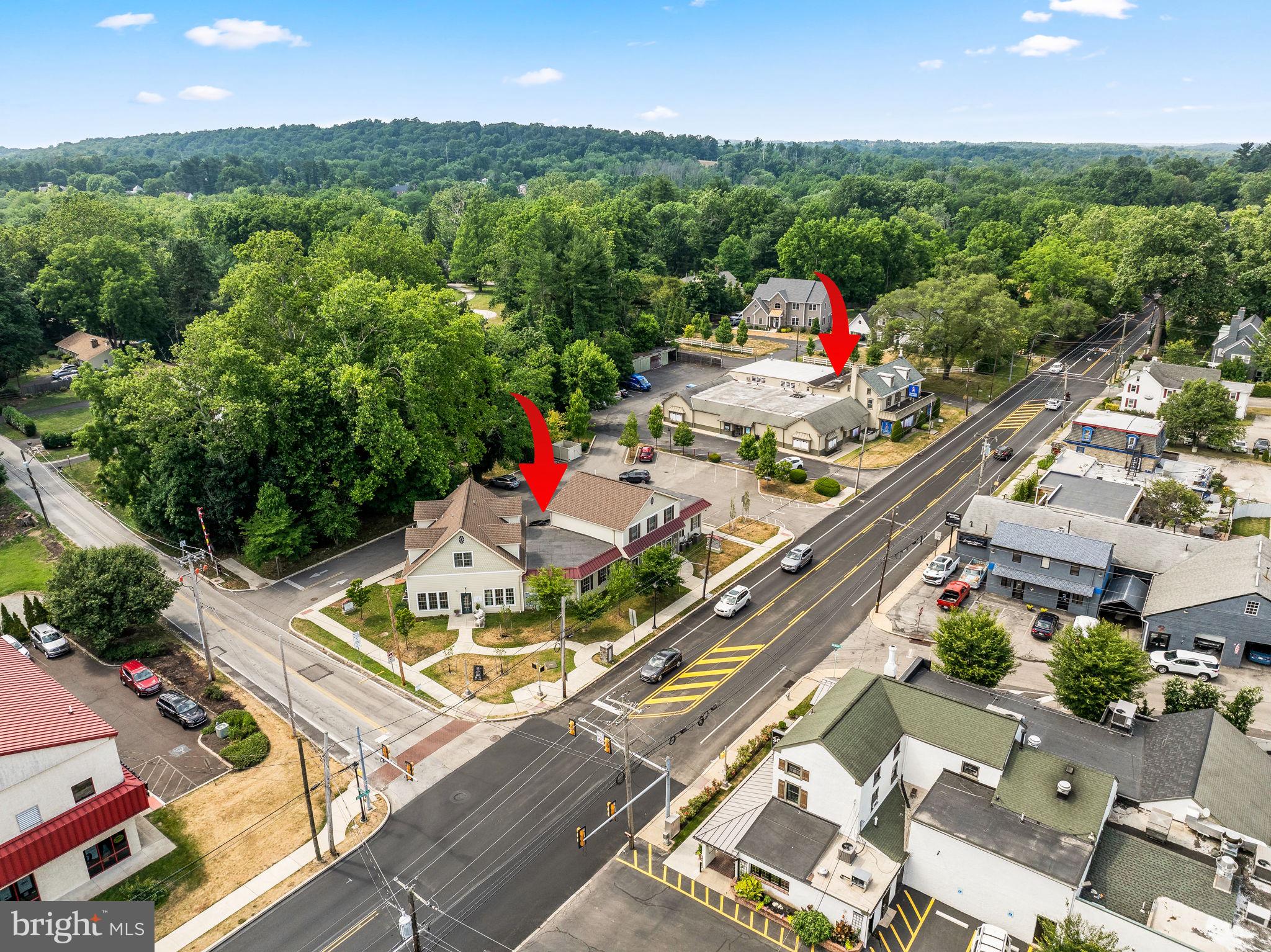 FLOURTOWN - Commercial Sale