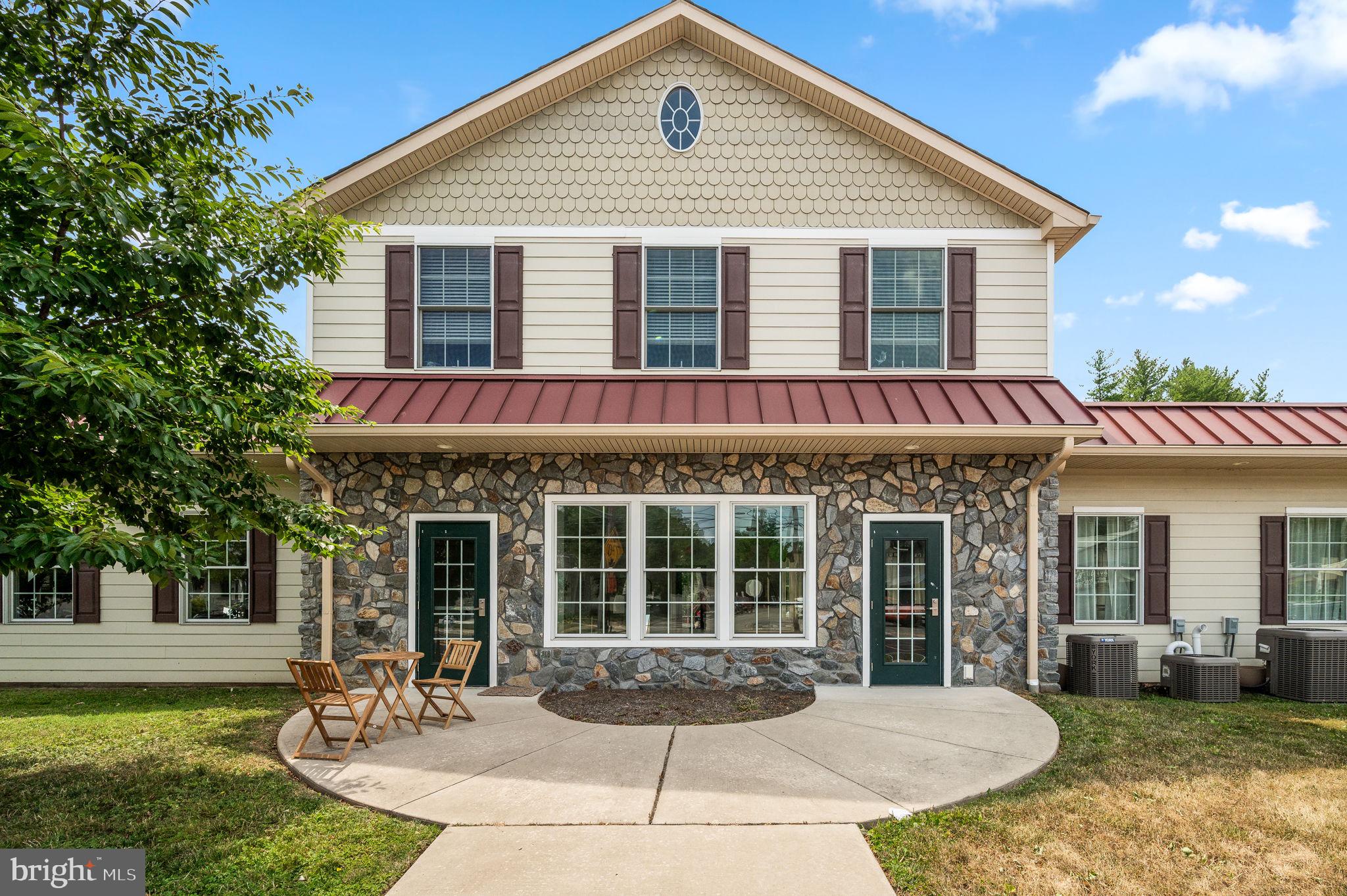 725 & 735 BETHLEHEM PIKE