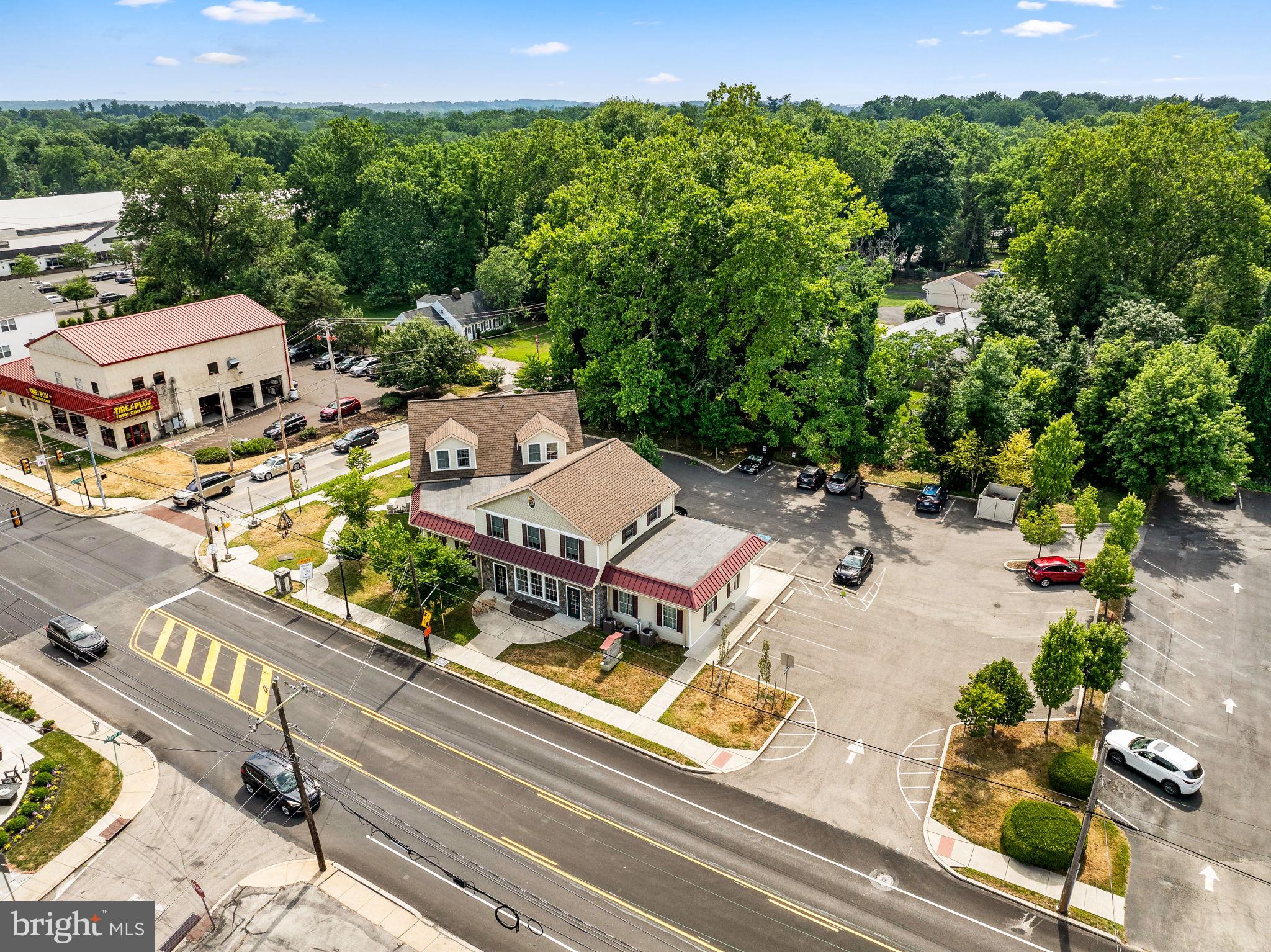 725 & 735 BETHLEHEM PIKE