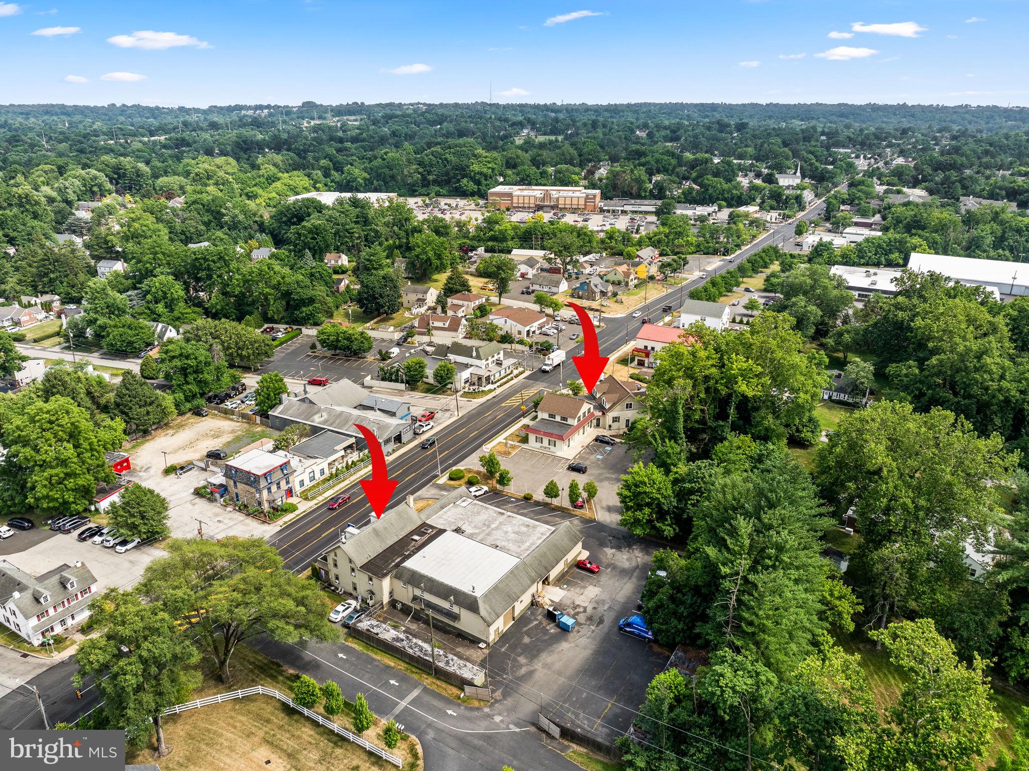 FLOURTOWN - Commercial Sale