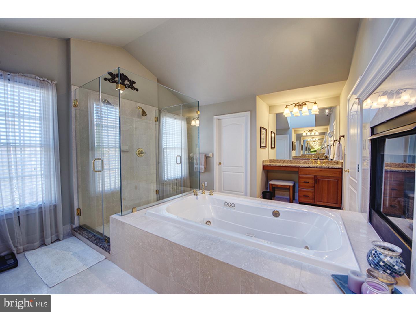 MEADOW WOOD - Residential