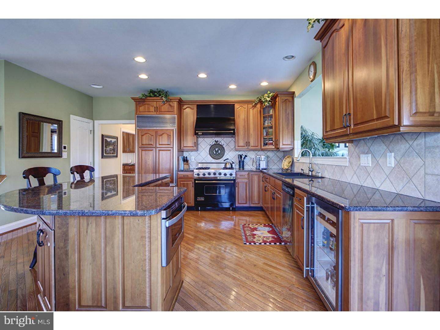 MEADOW WOOD - Residential