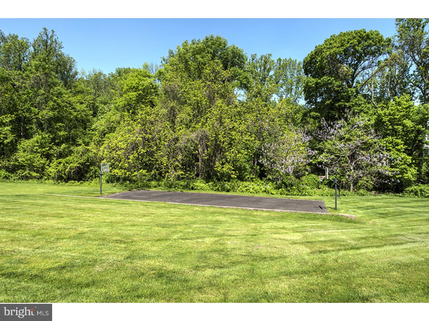 MEADOW WOOD - Residential