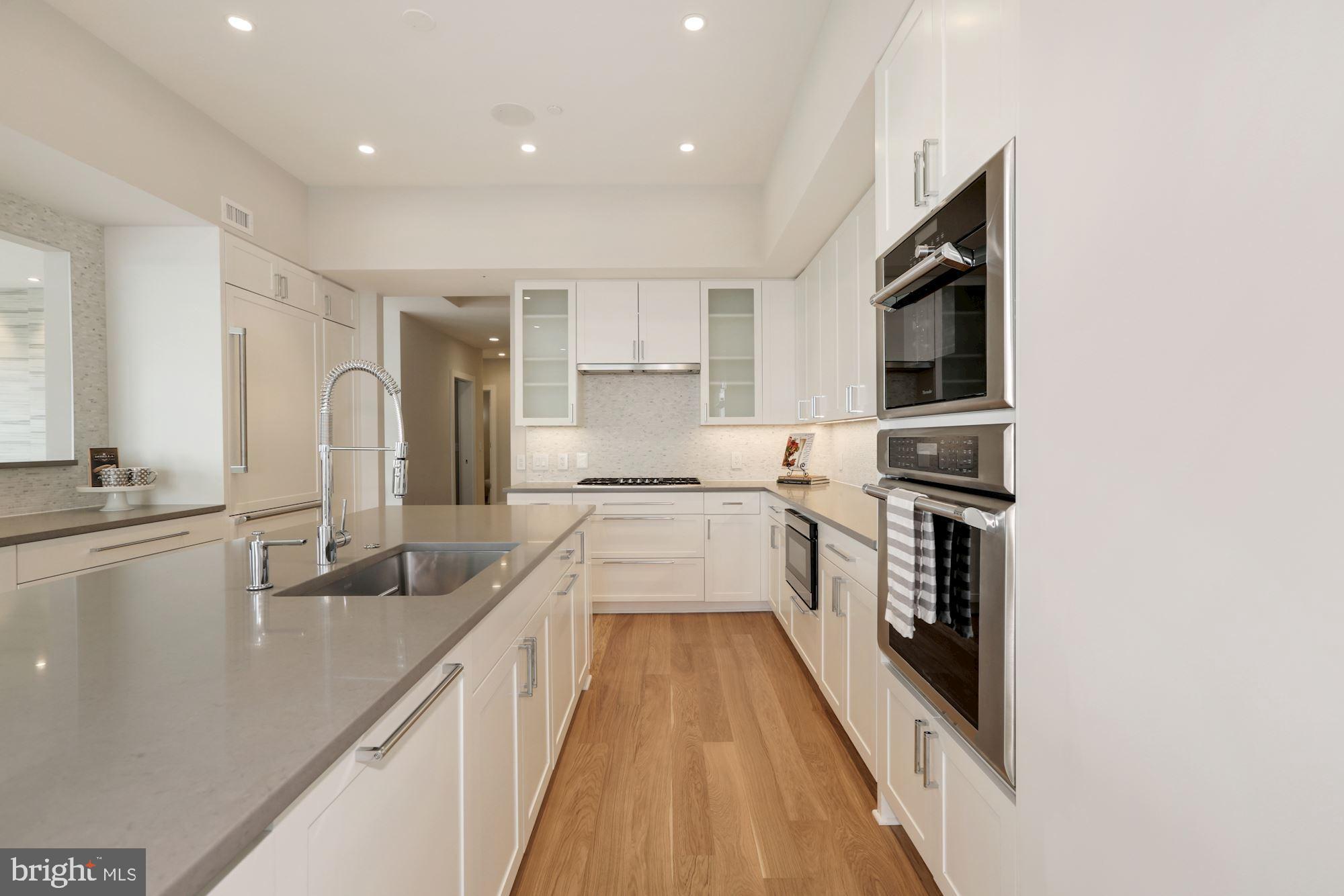 CHEVAL - Residential