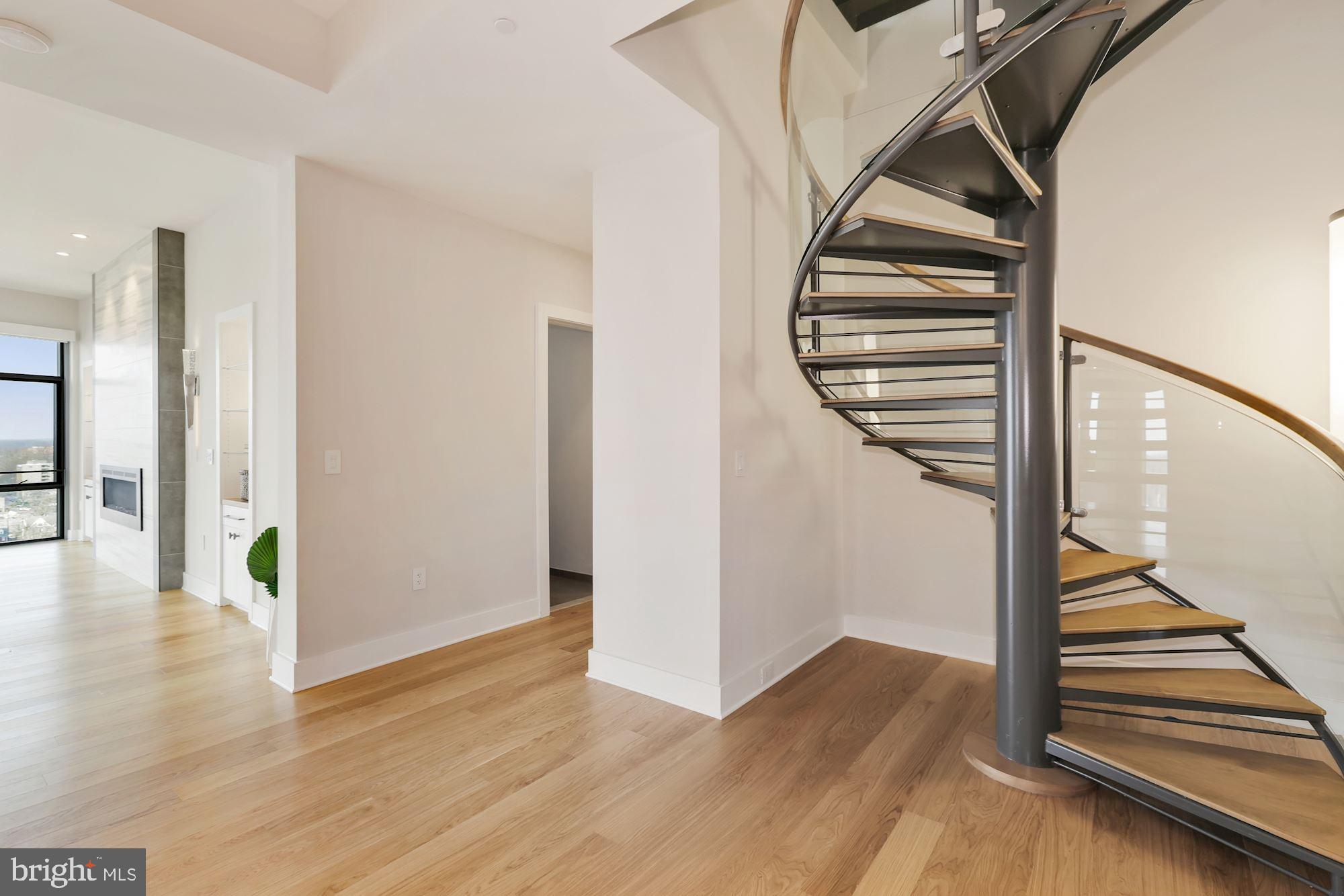 CHEVAL - Residential