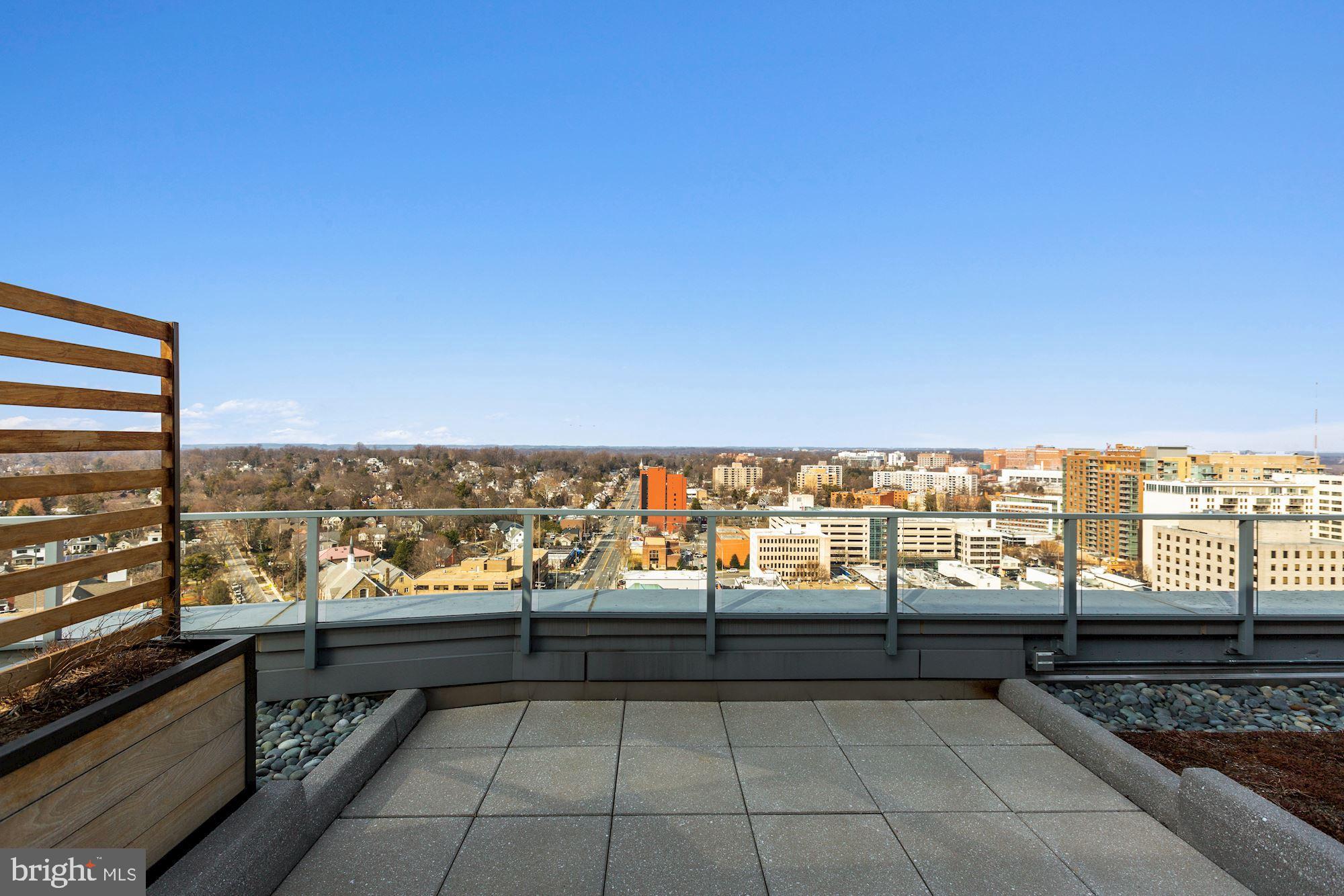 CHEVAL - Residential