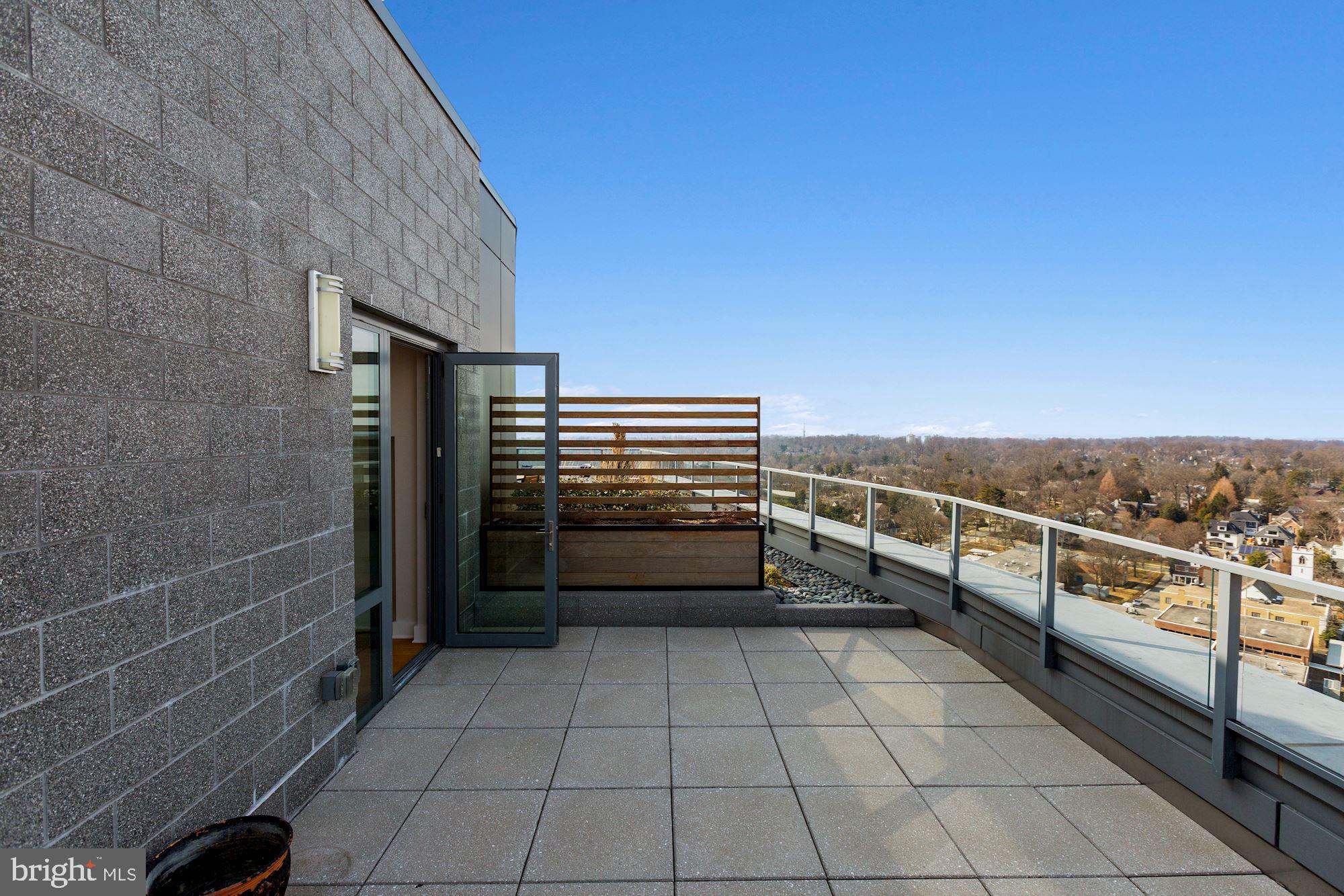 CHEVAL - Residential