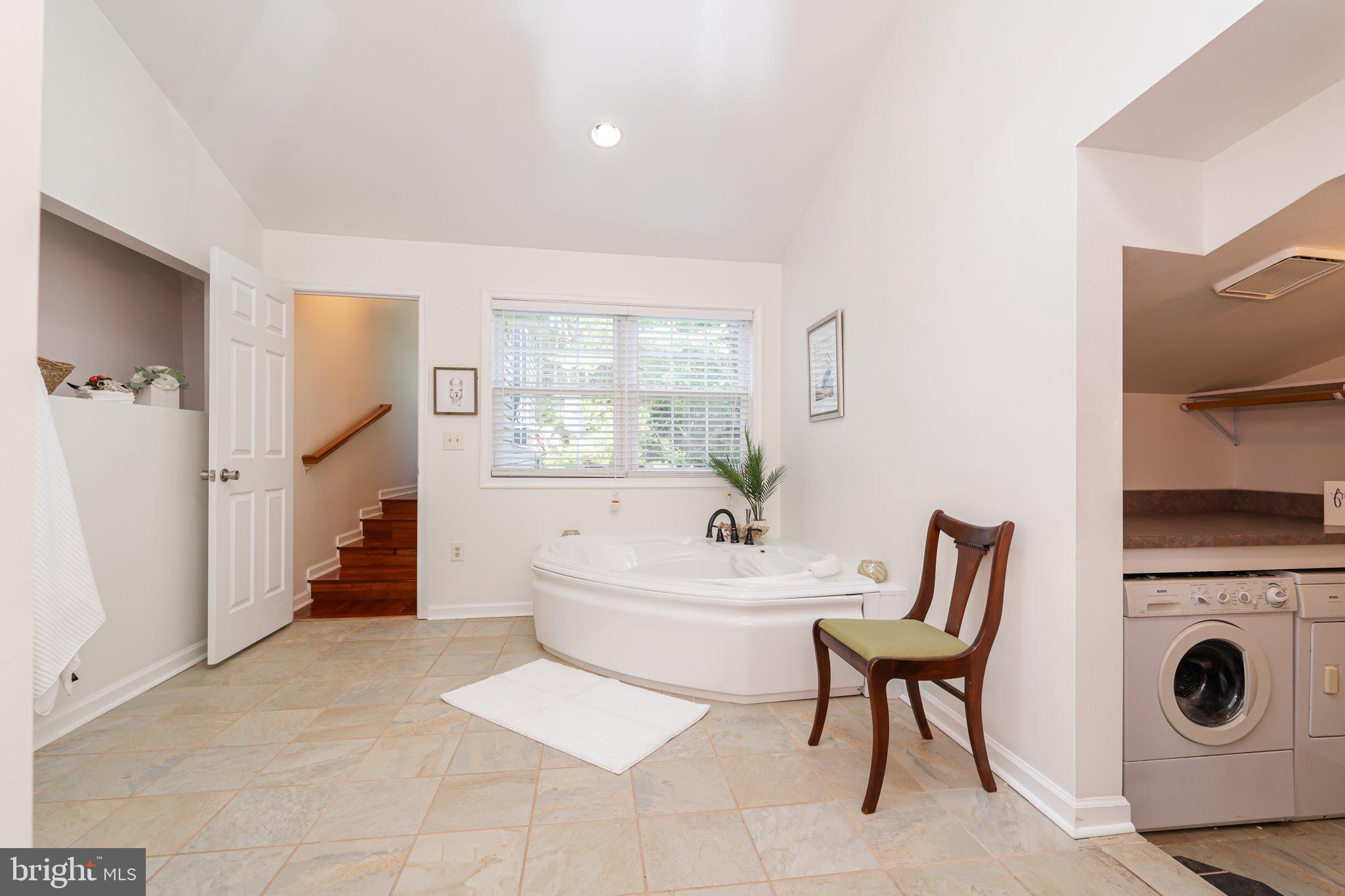 1794 SCRABBLE ROAD