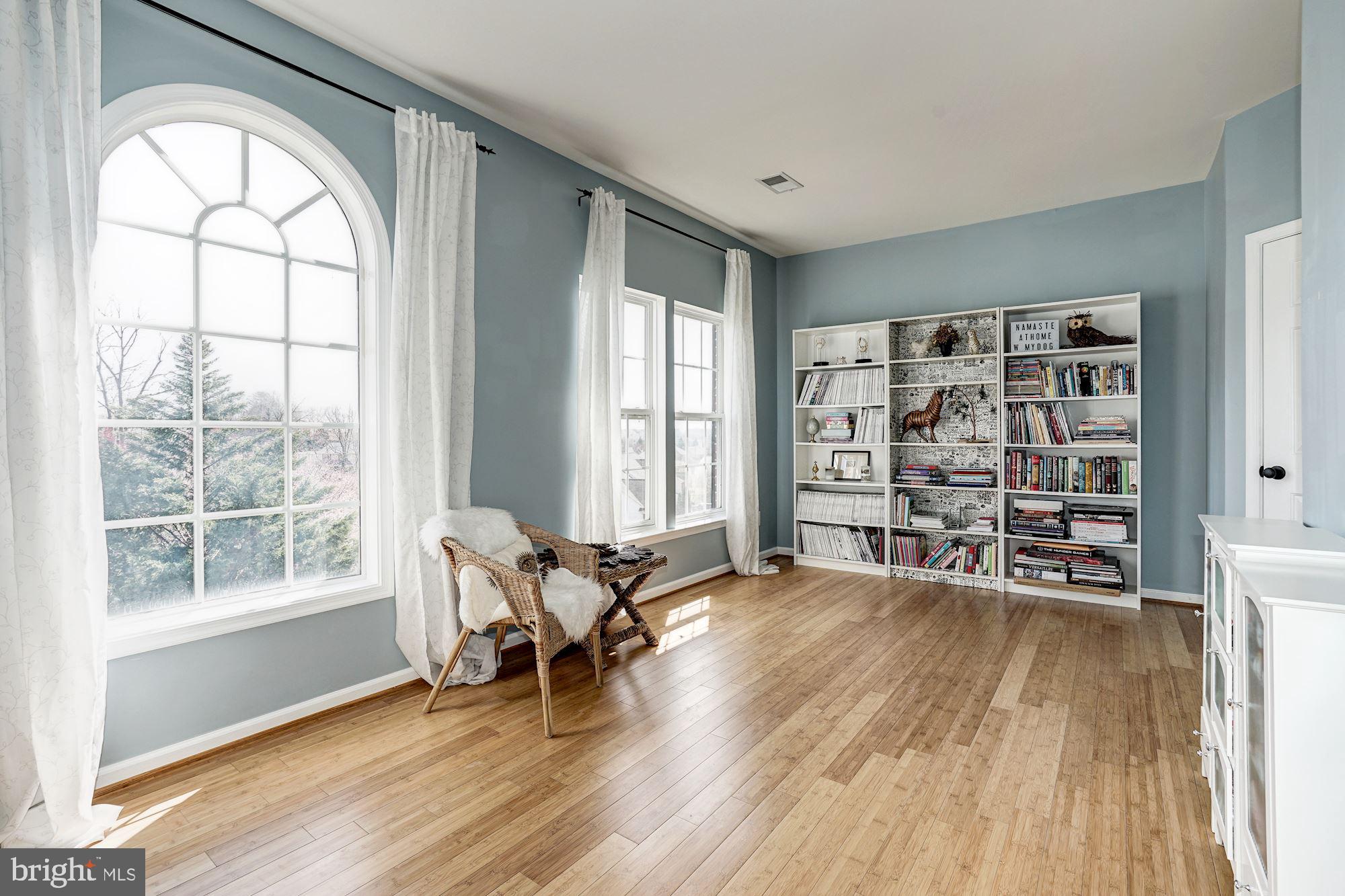 DAWSON LANDING - Residential