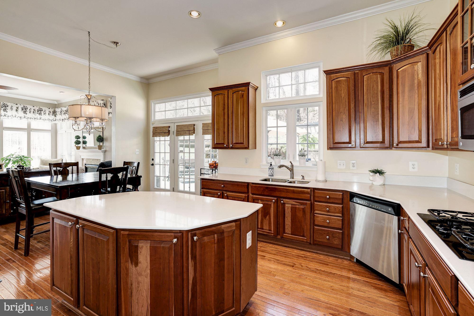 DAWSON LANDING - Residential