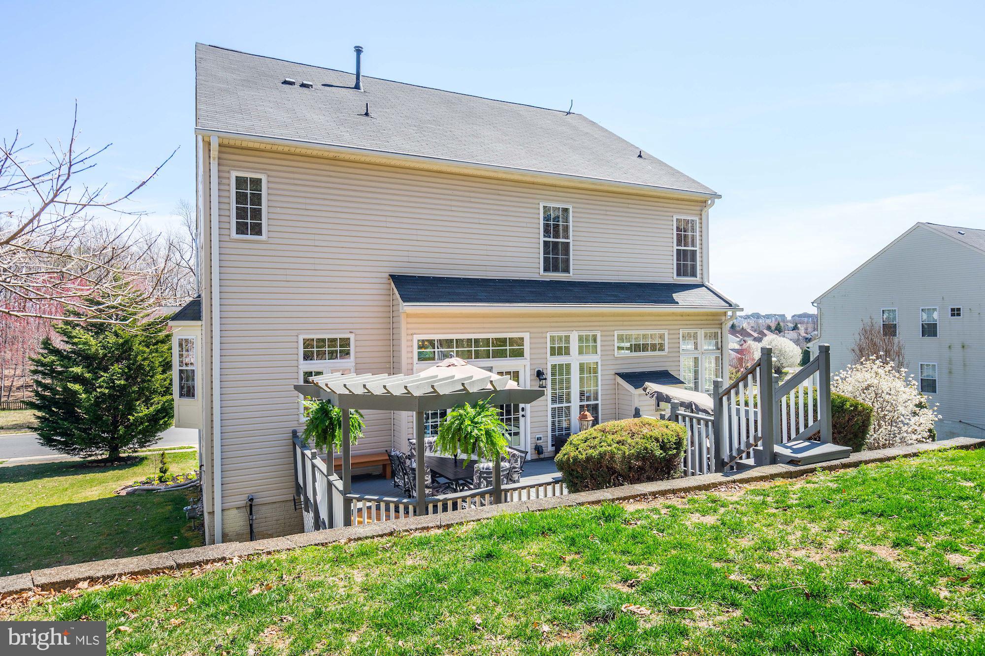 DAWSON LANDING - Residential