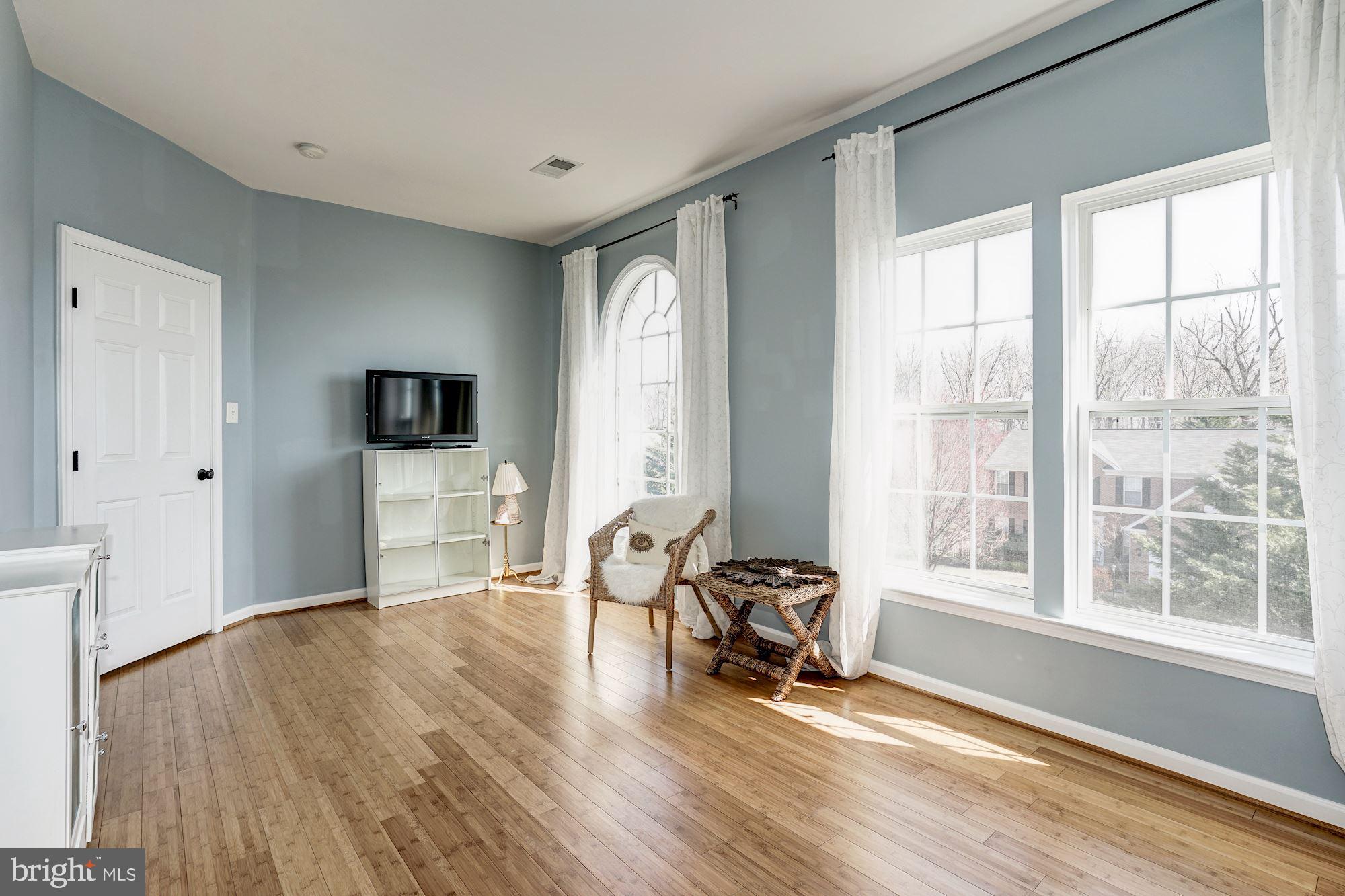 DAWSON LANDING - Residential