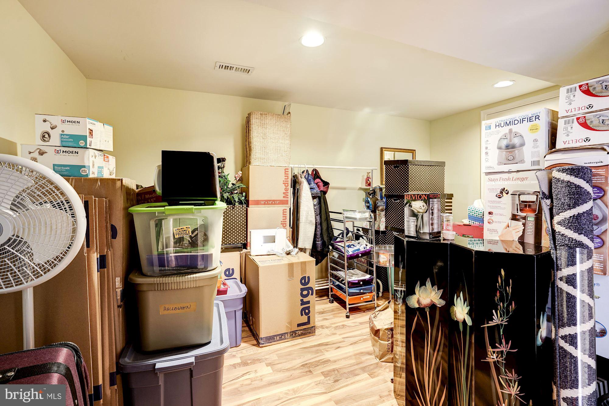 DAWSON LANDING - Residential