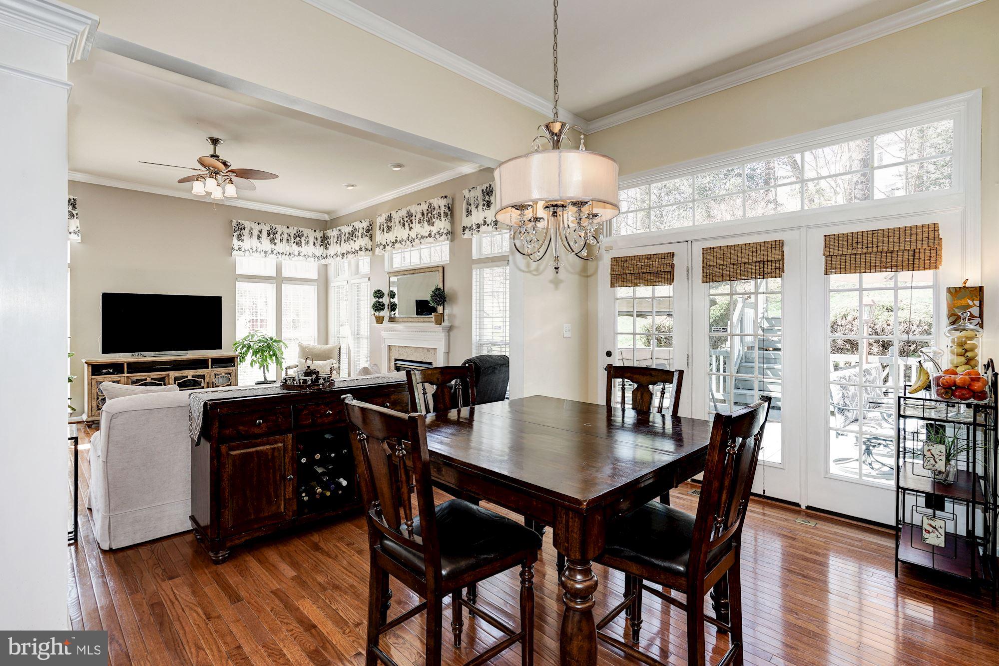 DAWSON LANDING - Residential