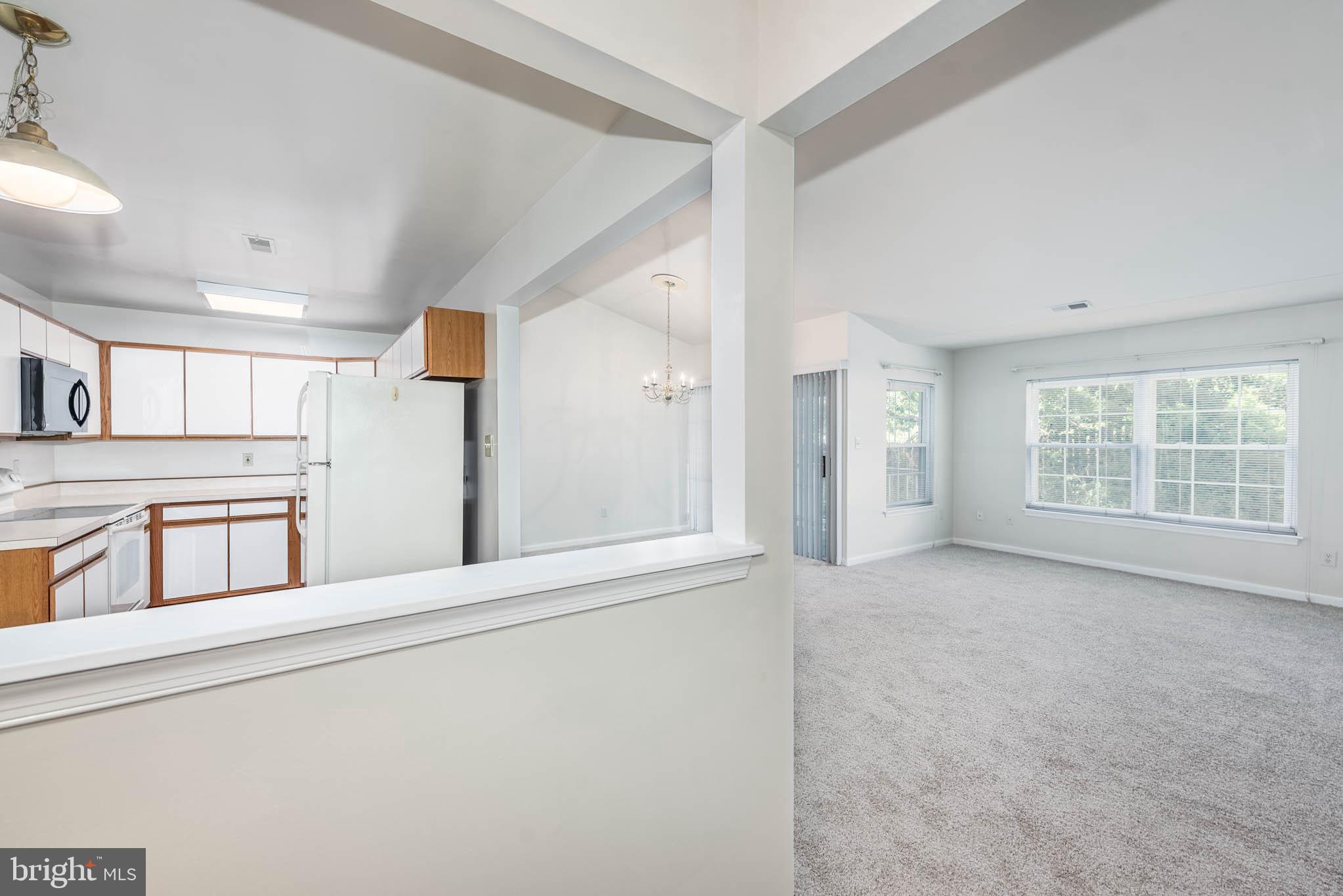 4 RUMFORD DRIVE 302