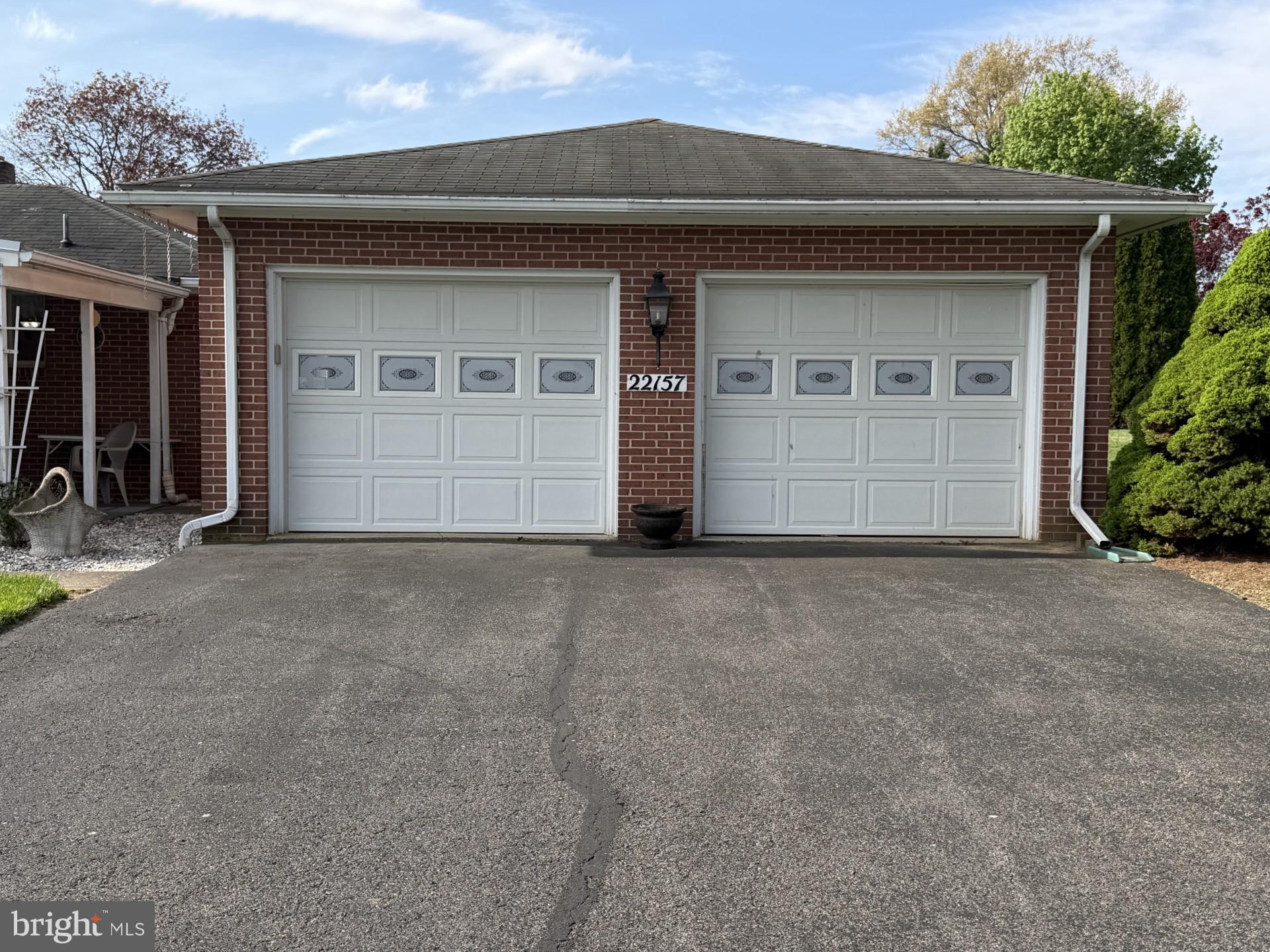 HOLIDAY ACRES - Residential