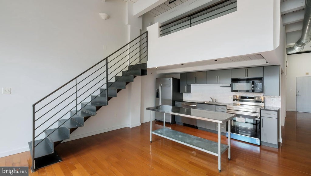 Photo of 1027 Arch Street #407, PHILADELPHIA, PA 19107 (MLS # PAPH2625942)