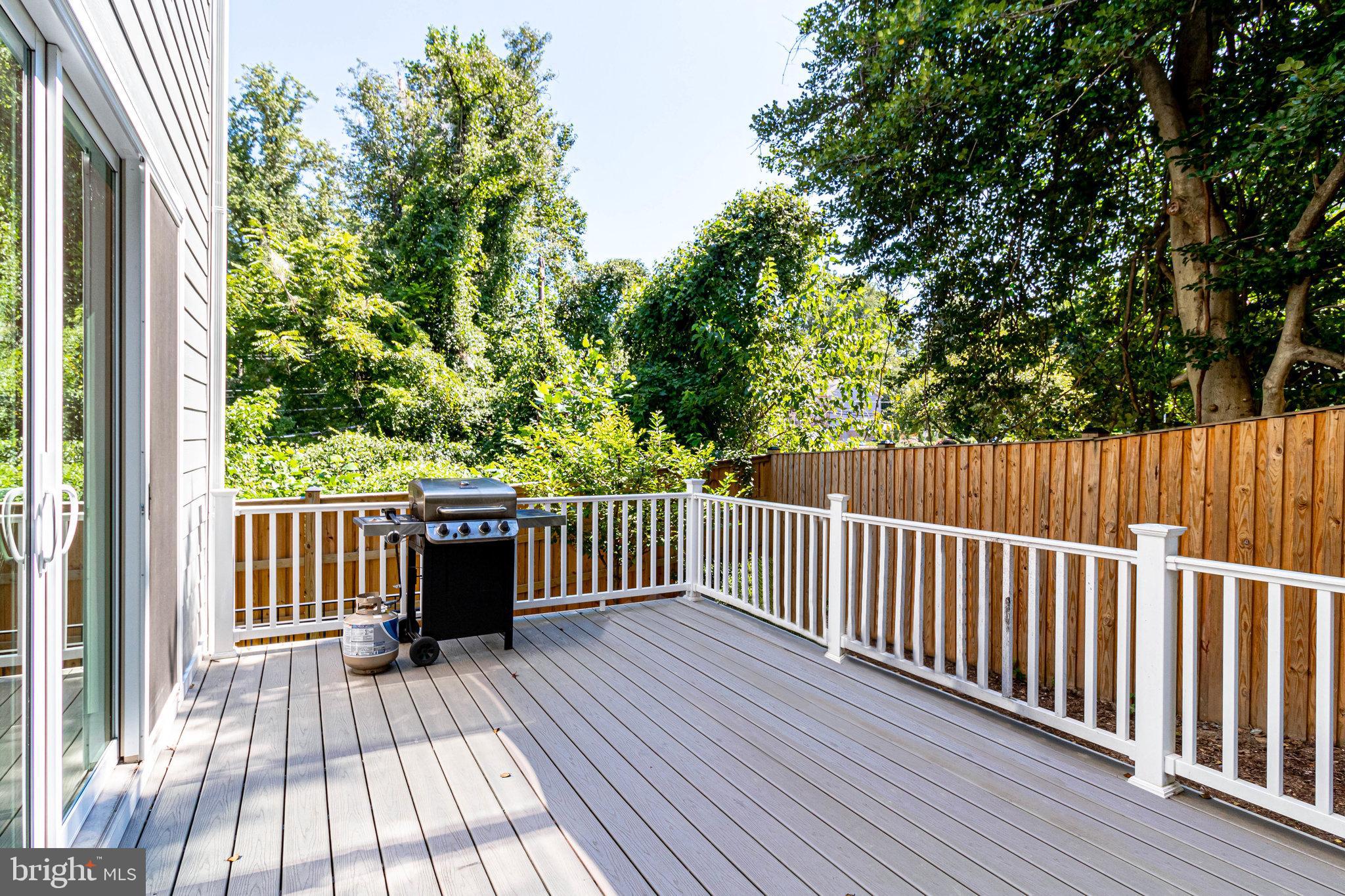 SILAS STATION - Residential