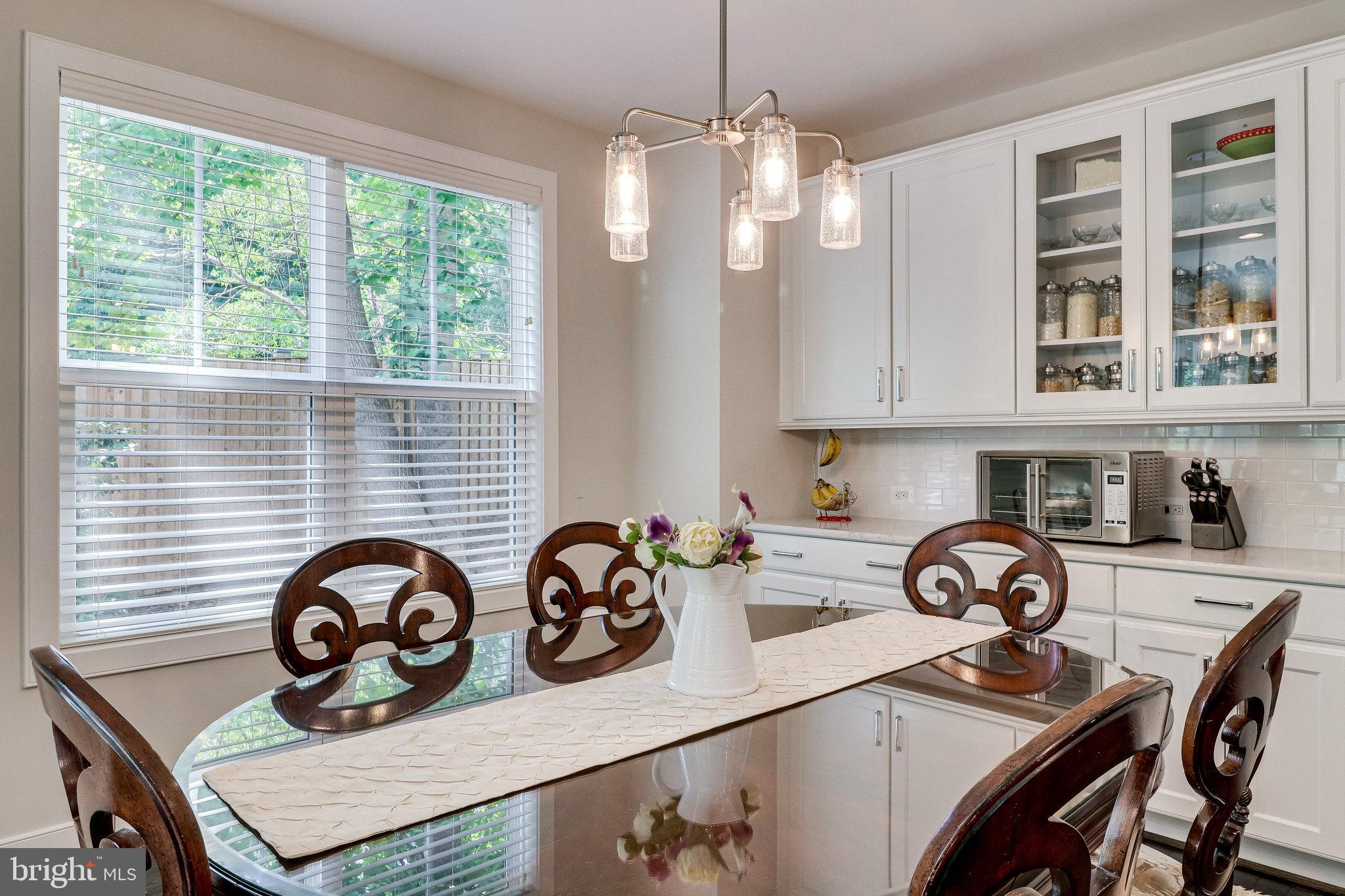 SILAS STATION - Residential