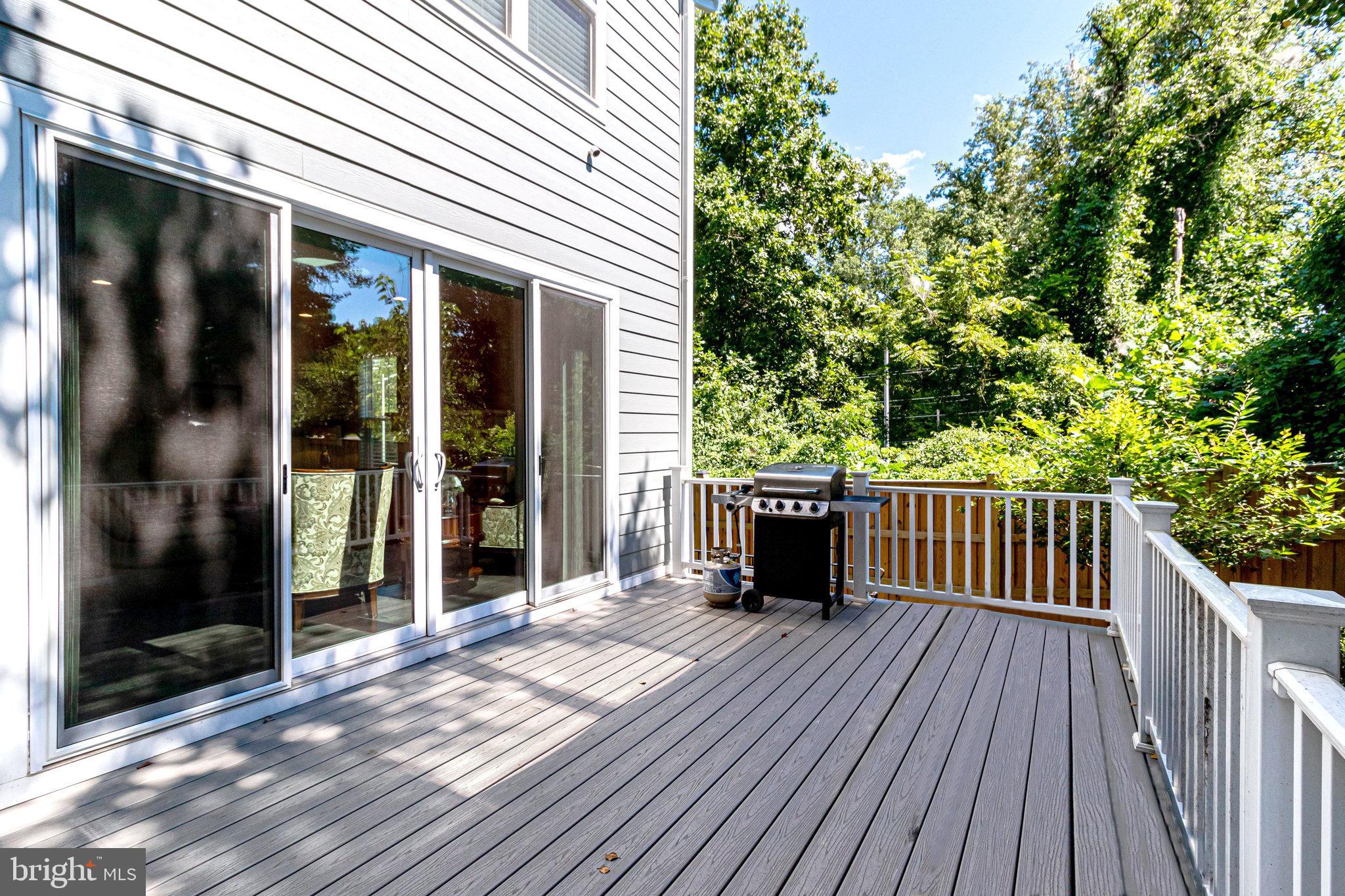 SILAS STATION - Residential