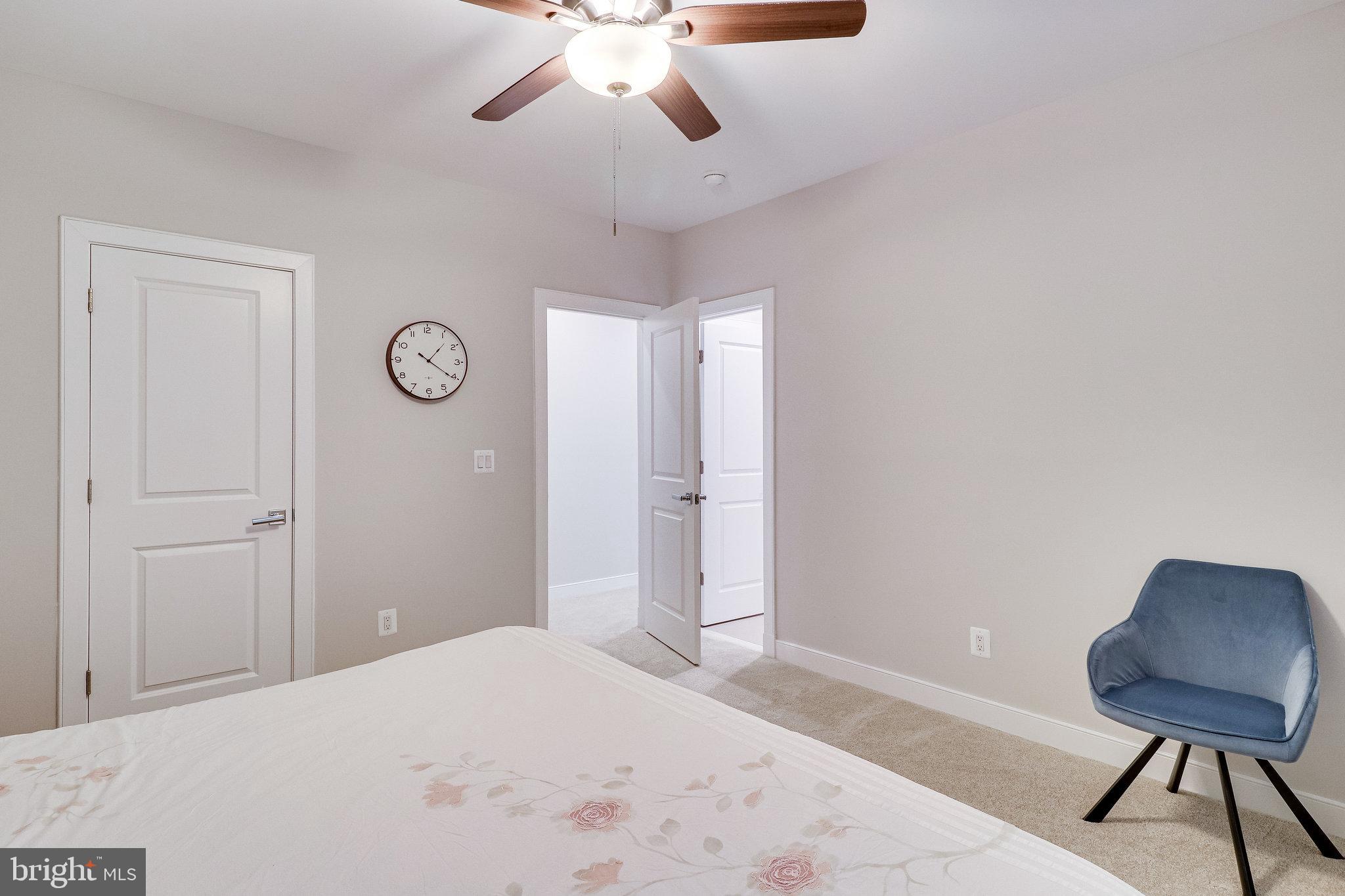 SILAS STATION - Residential