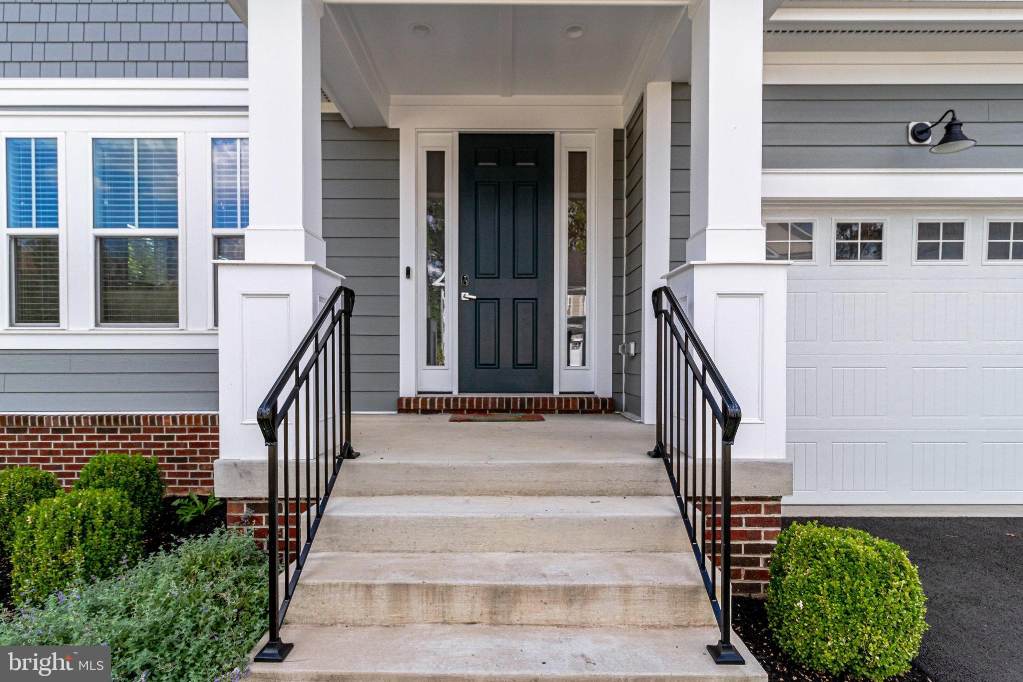 SILAS STATION - Residential