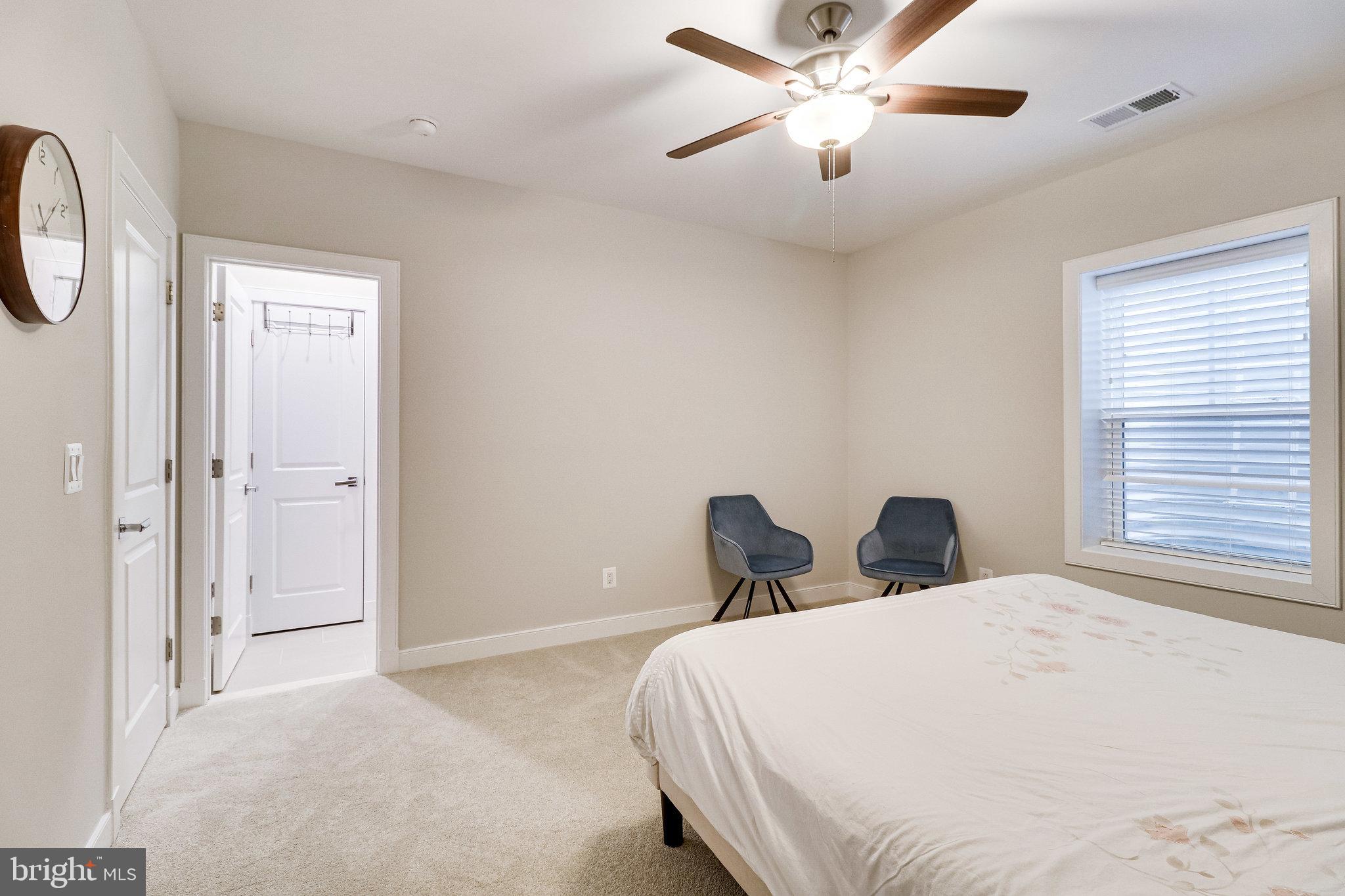 SILAS STATION - Residential