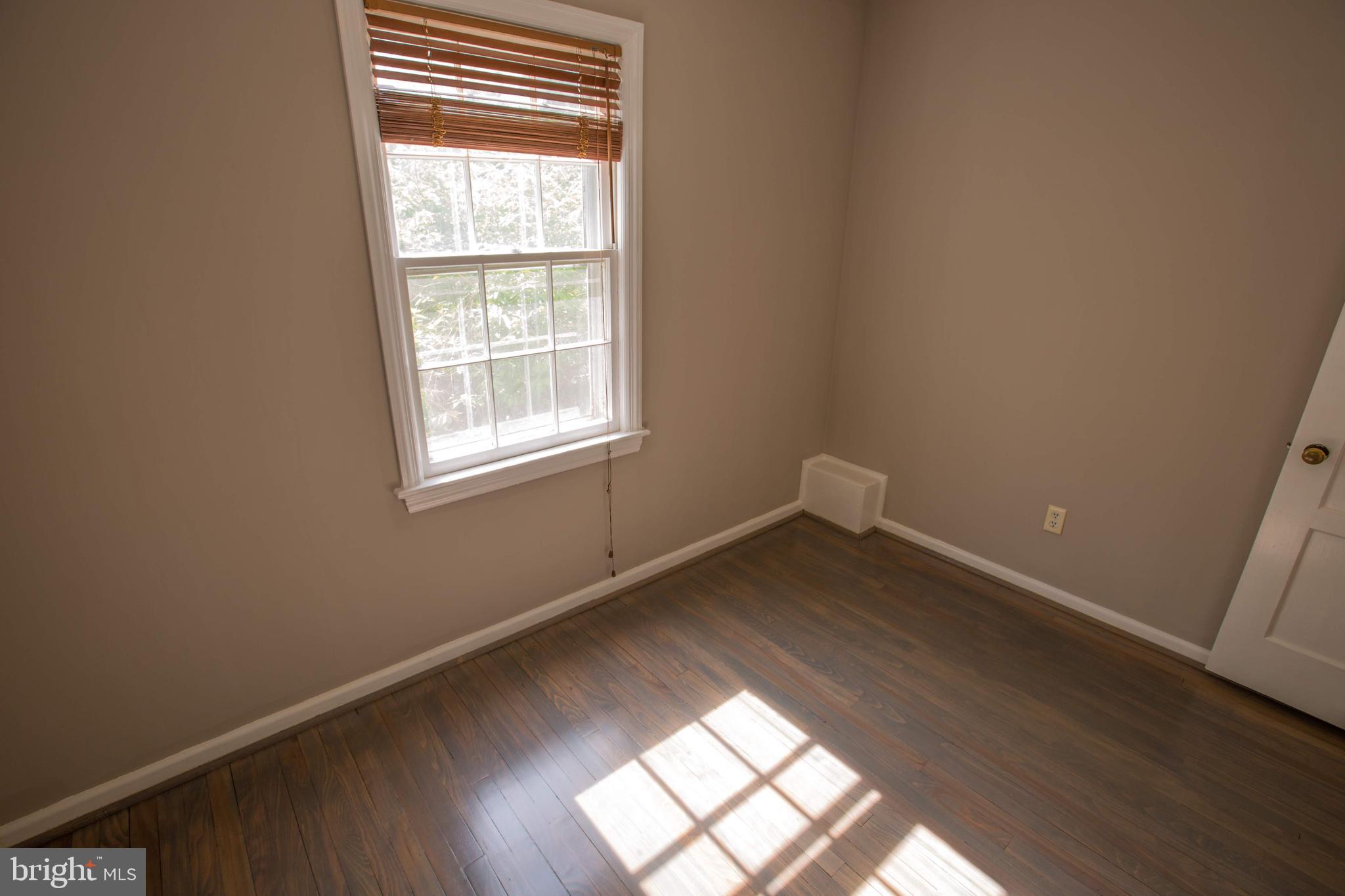 JEFFERSON MANOR - Residential Lease